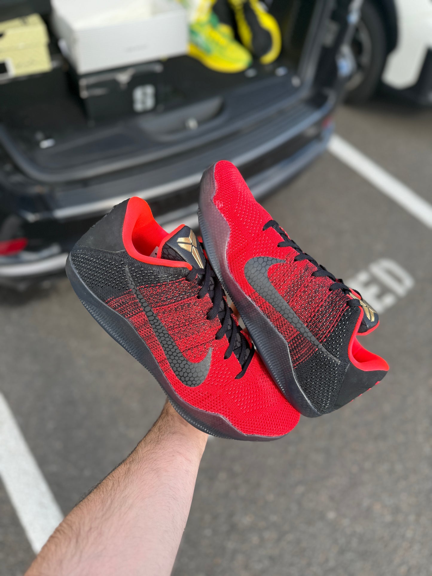 Kobe 11 Achilles Heel (size 13)