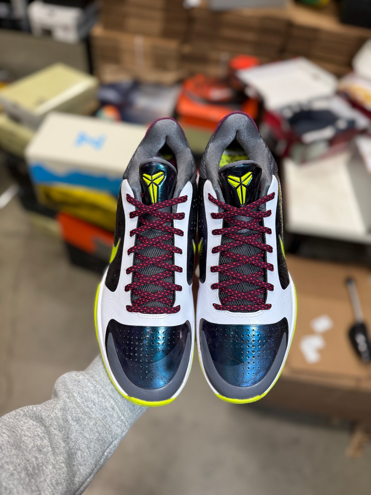Kobe 5 Chaos (10.5)