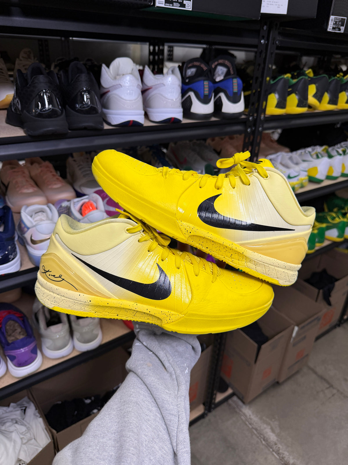 Kobe 4 CHBL (14)