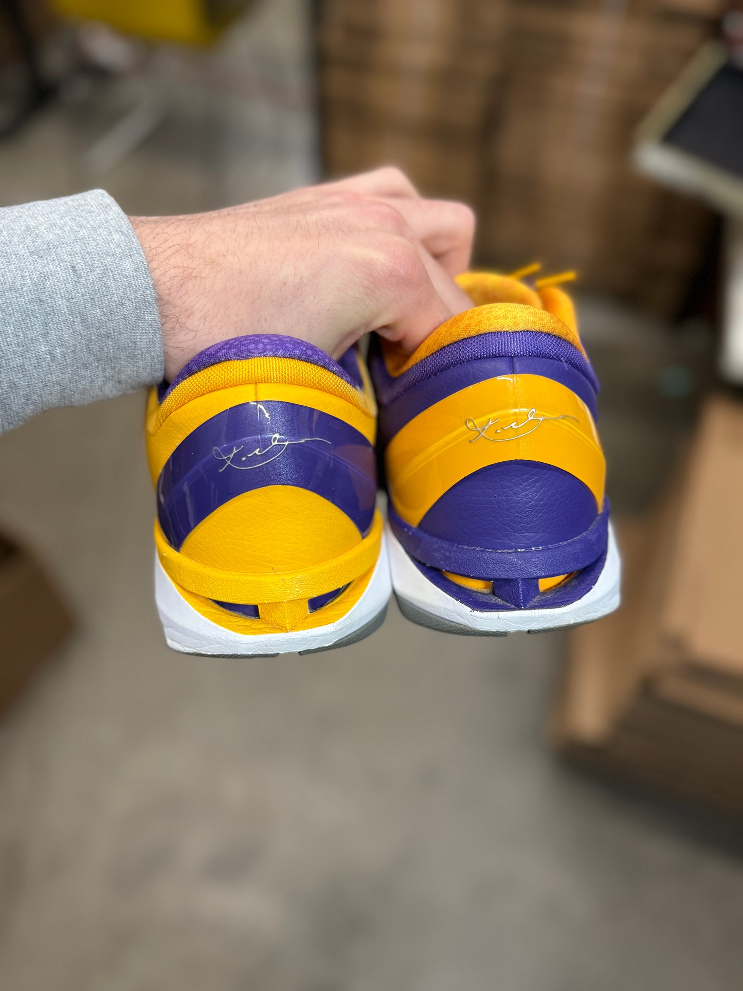 Kobe 7 Yin Yang (12)