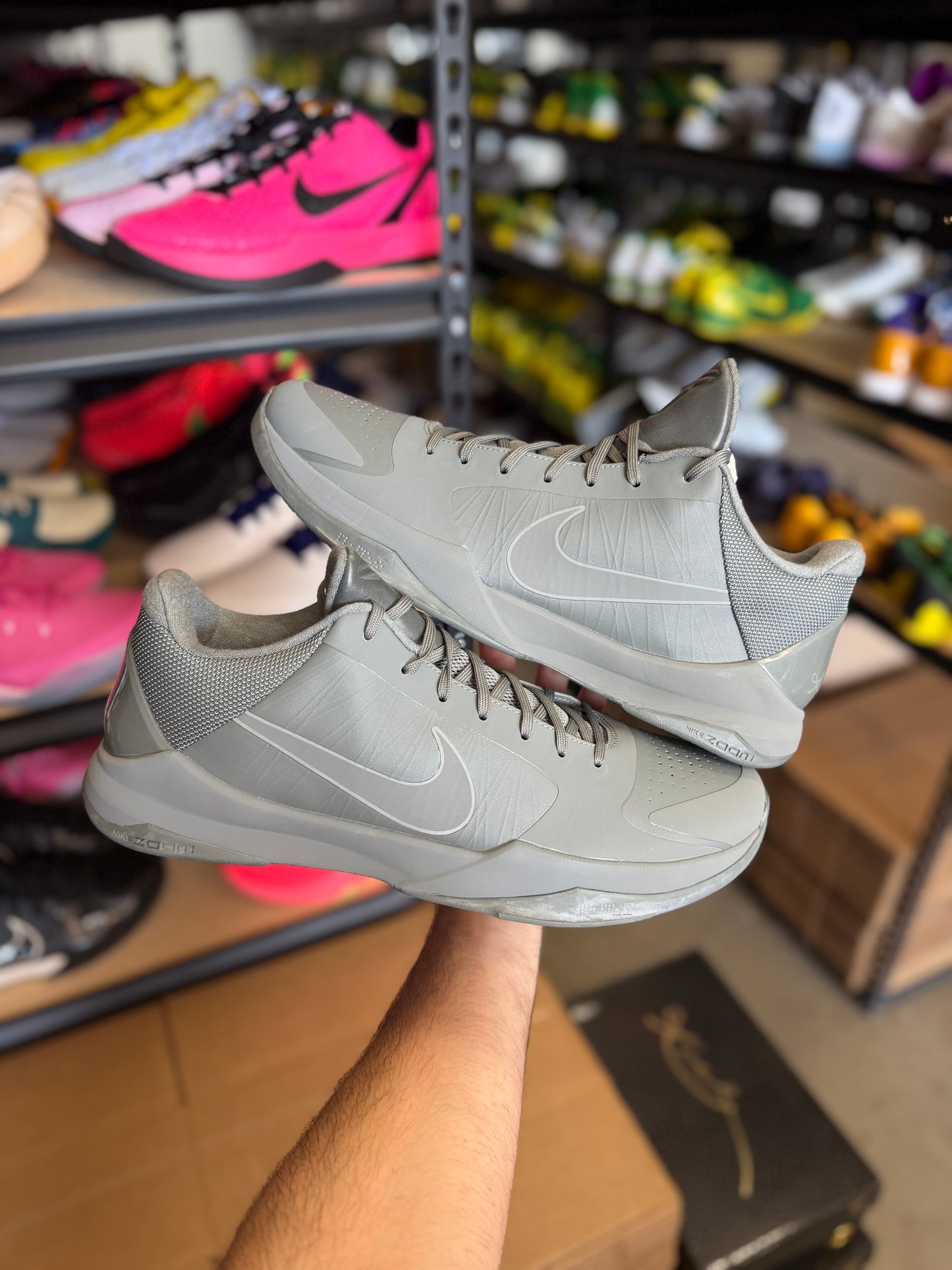 Kobe 5 Fade to Black (13.5)
