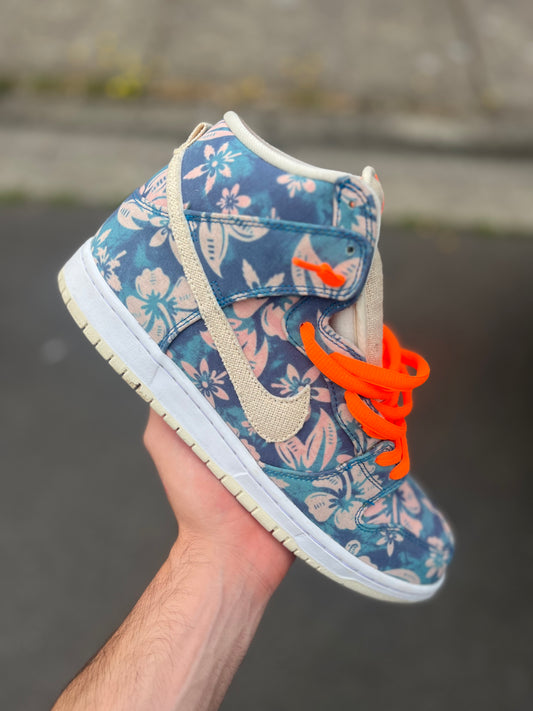 Hawaii dunk (Size 10.5)