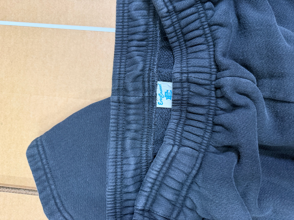 EE Sweats (L)