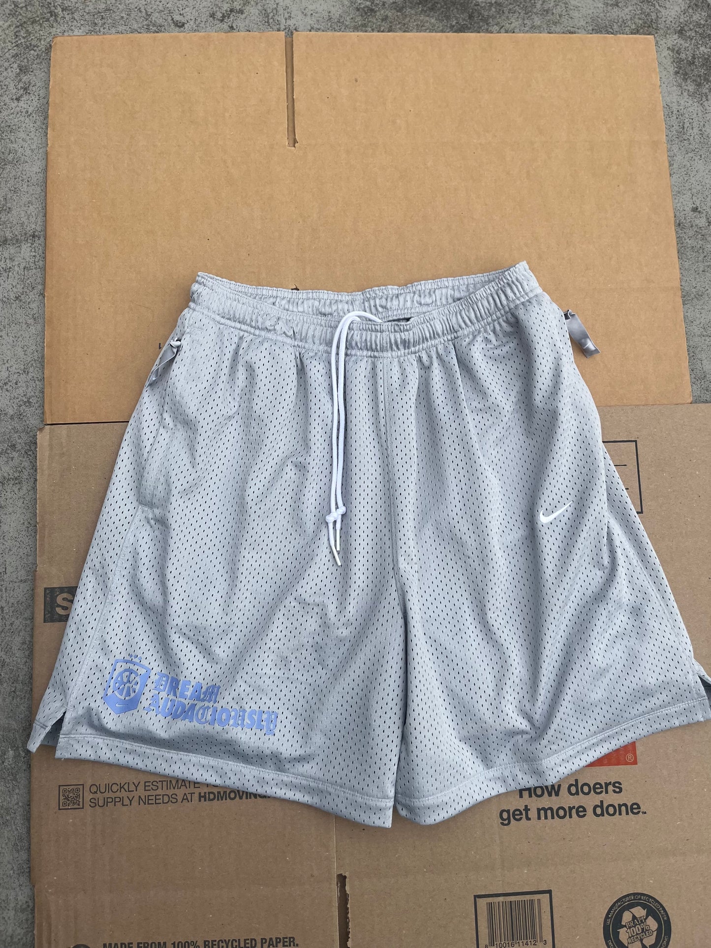 Academy mesh shorts (M,XL)