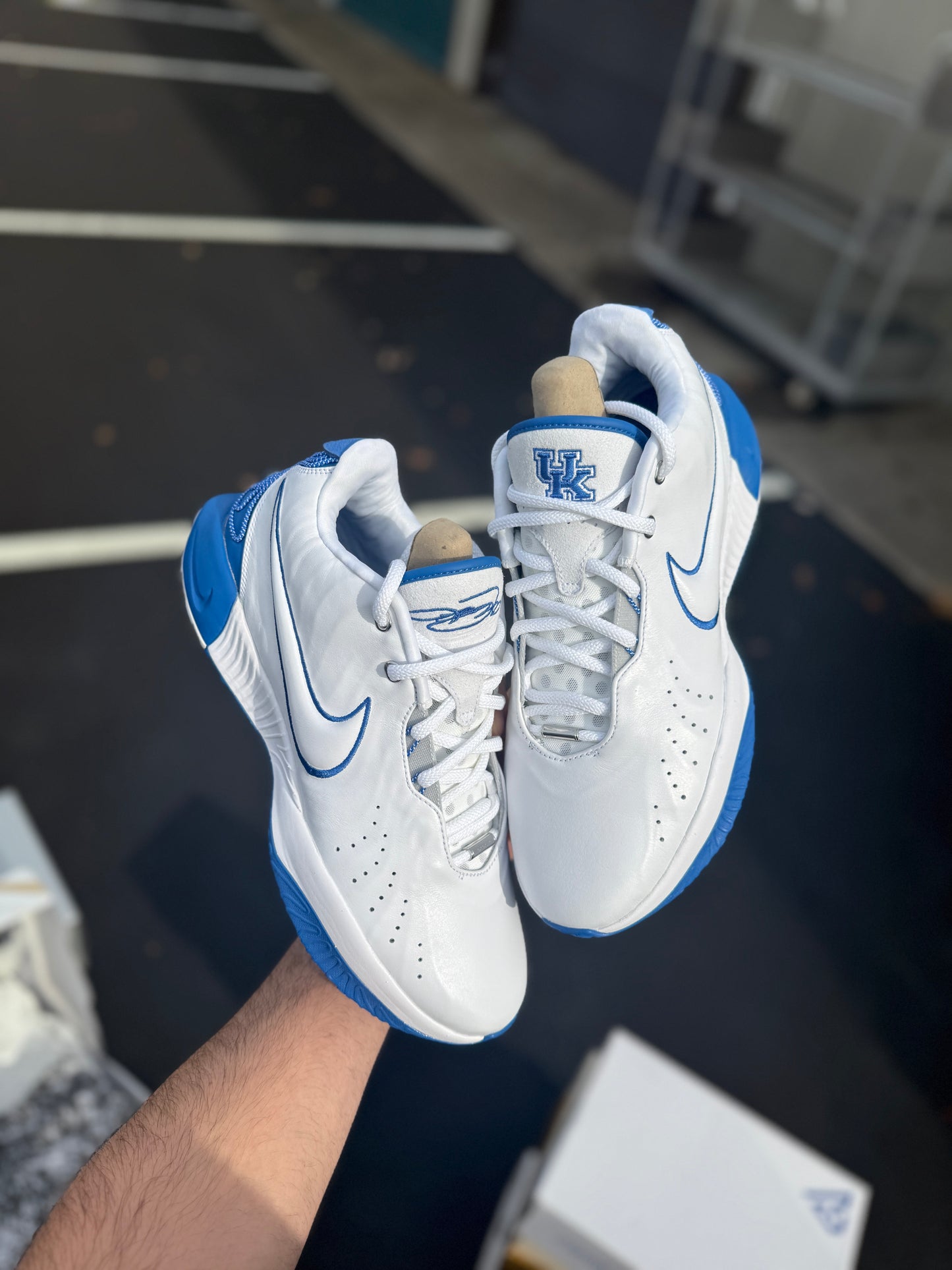 Bron Kentucky PE (size 11)