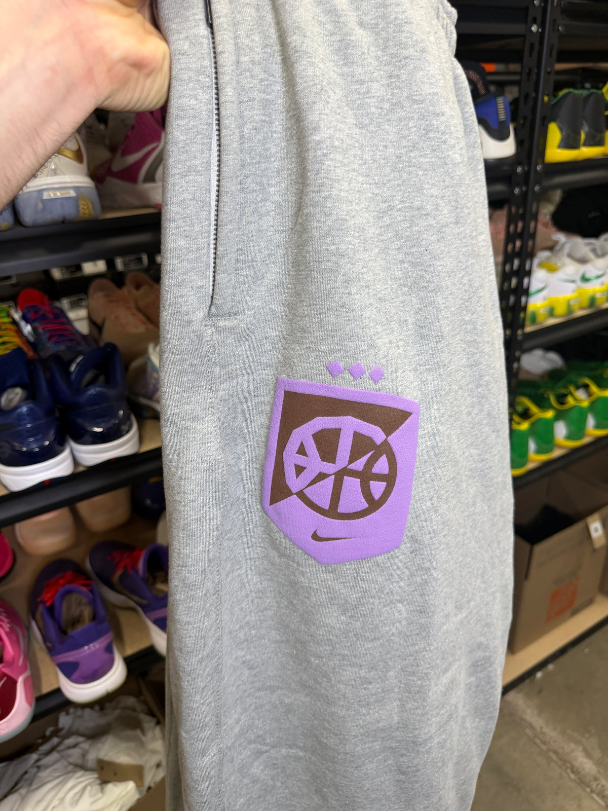 Eybl Academy sweats (XL)