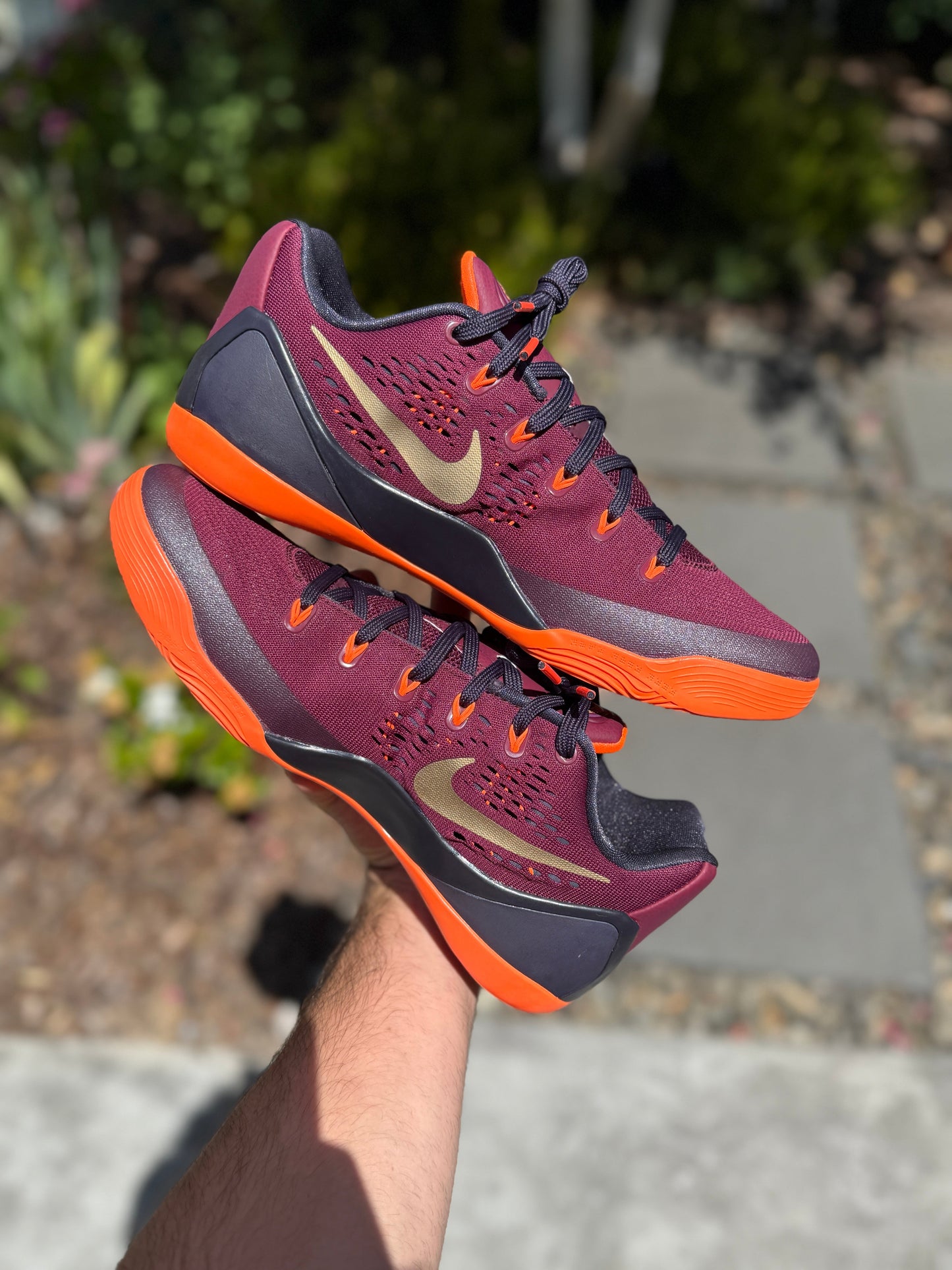 Deep Garnet EM 9 (size 10)