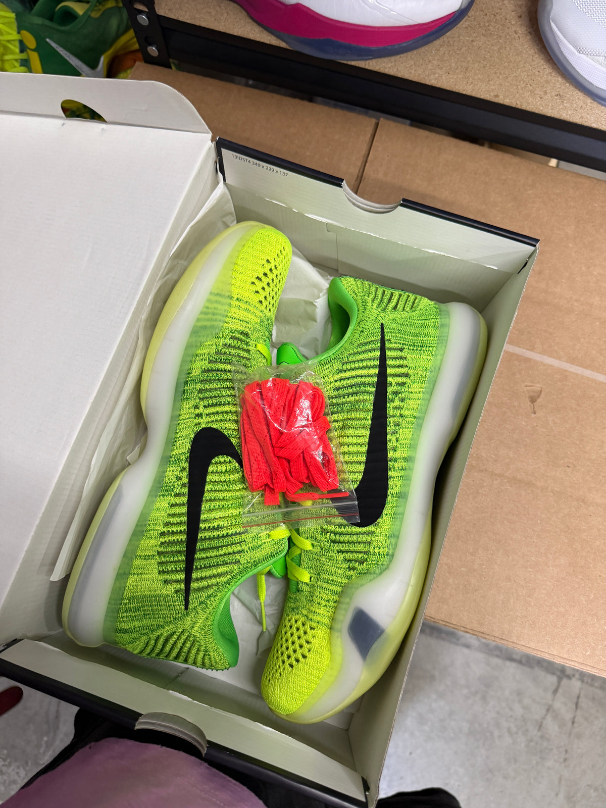 Kobe 10 Grinch ID (13)