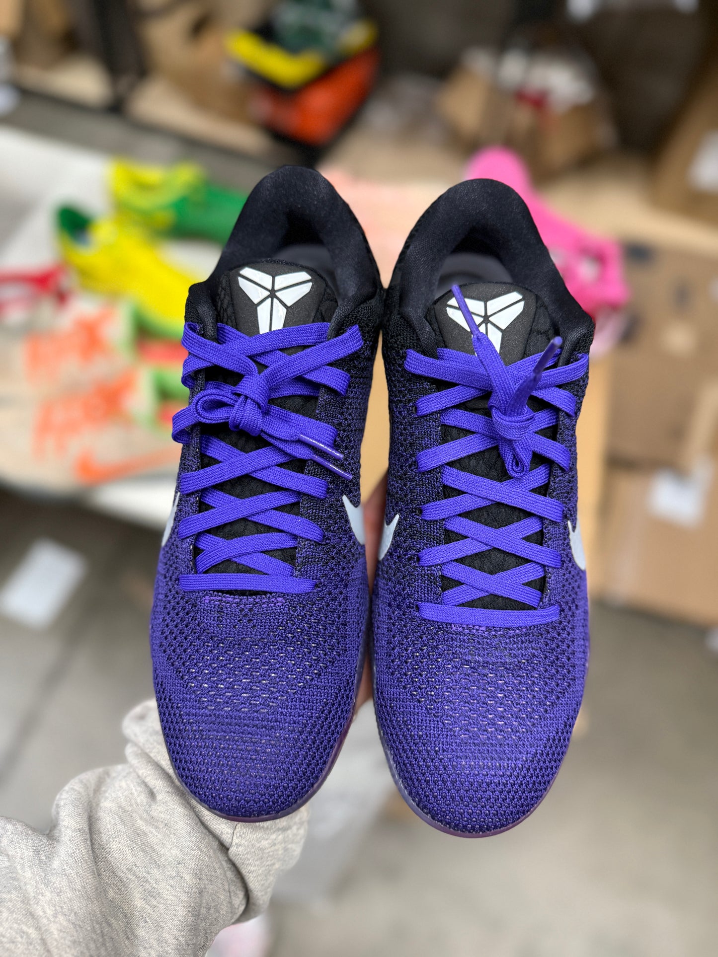 Kobe 11 Eulogy Hyper Grape (size 9.5)