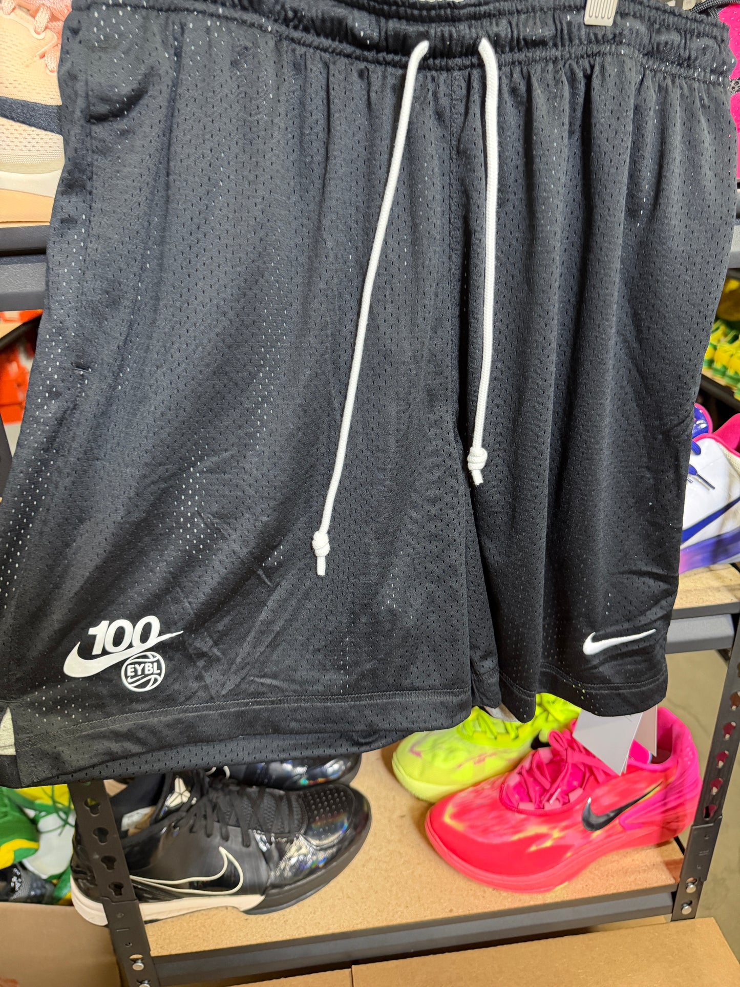 Eybl shorts (L)