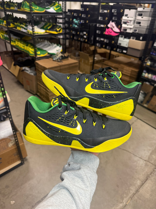 Kobe 9 Oregon PE (11.5)