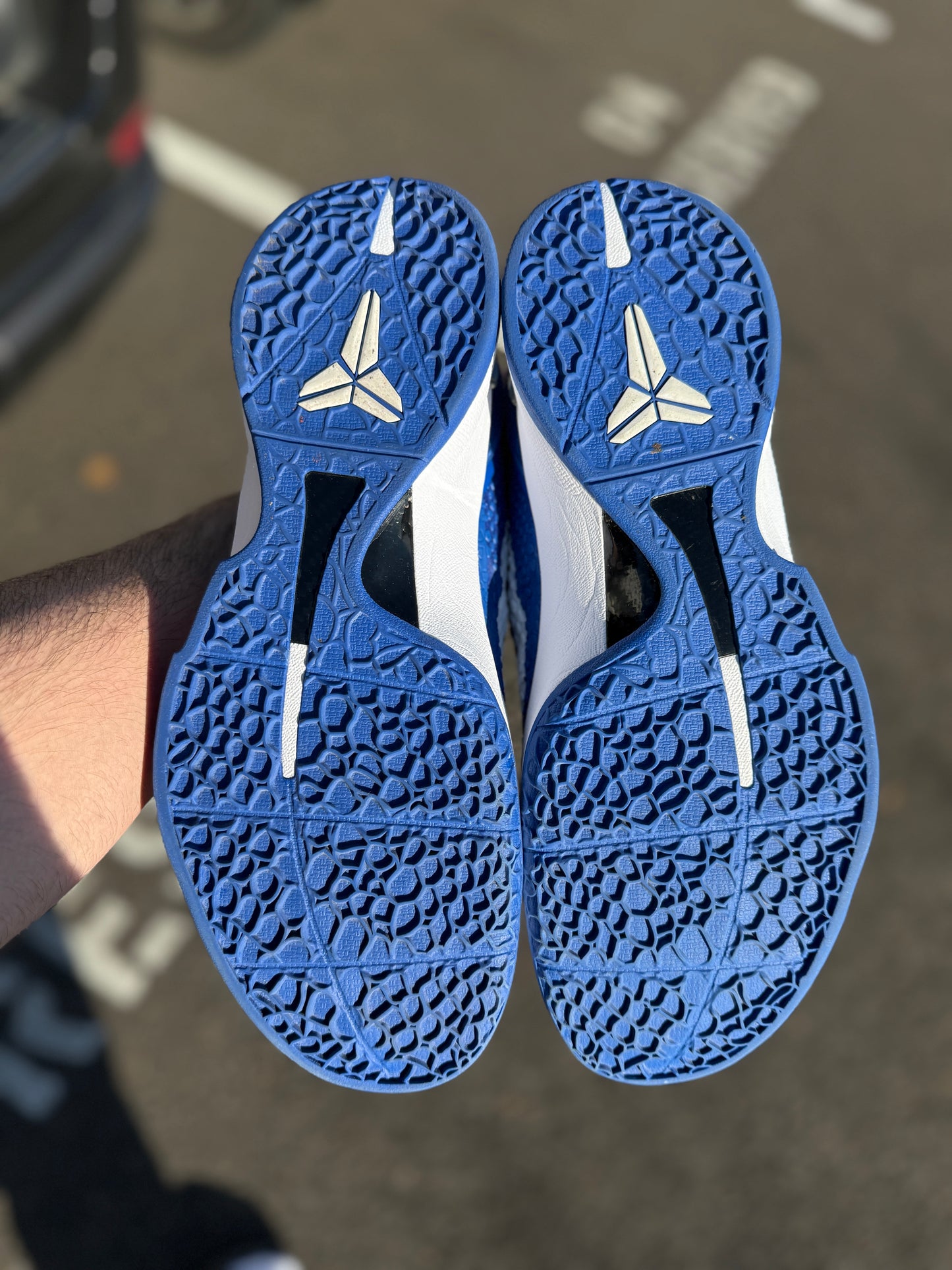 Kobe 6 Dodger (size 12.5)