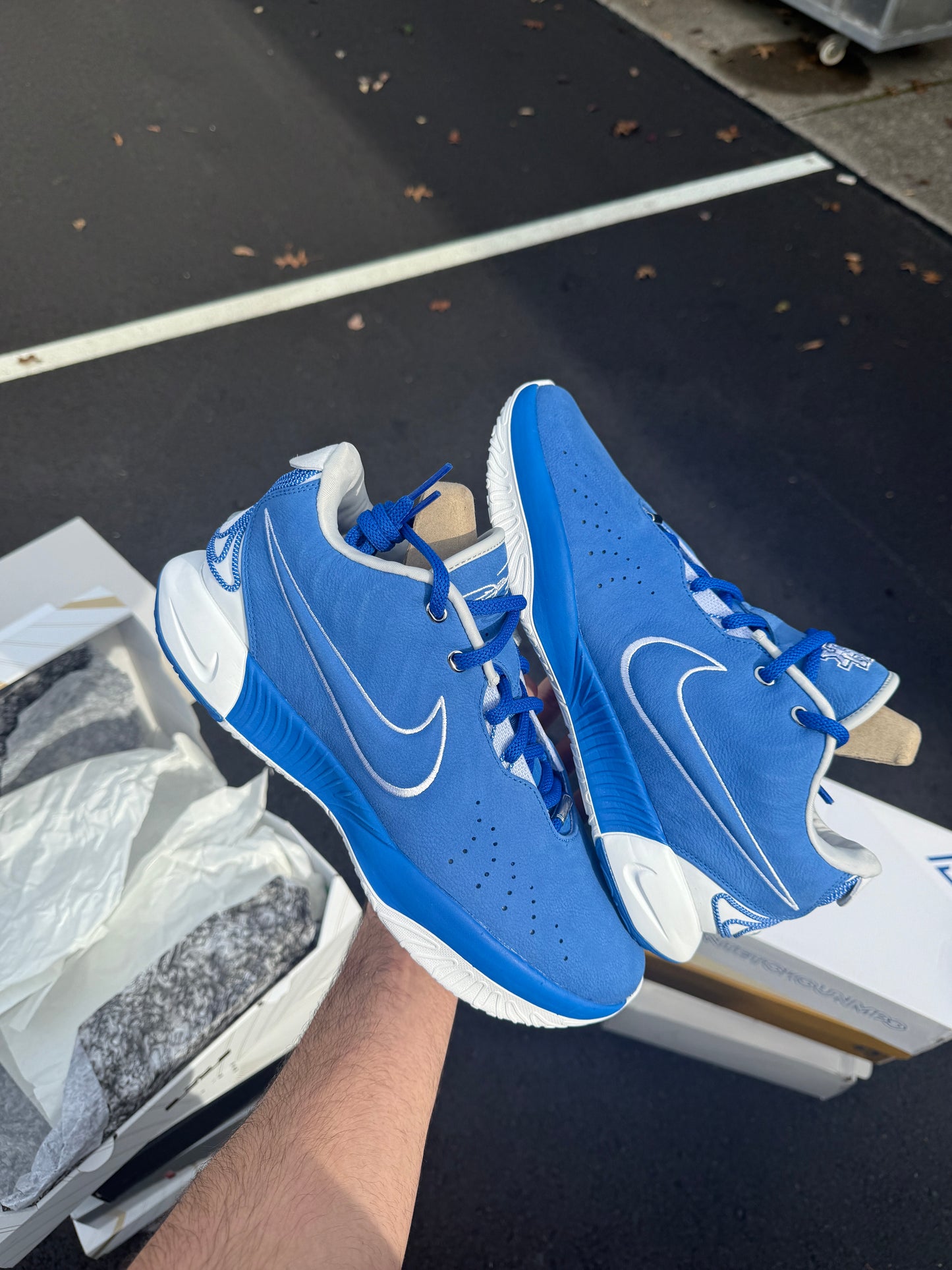 Bron Kentucky PE (size 11)