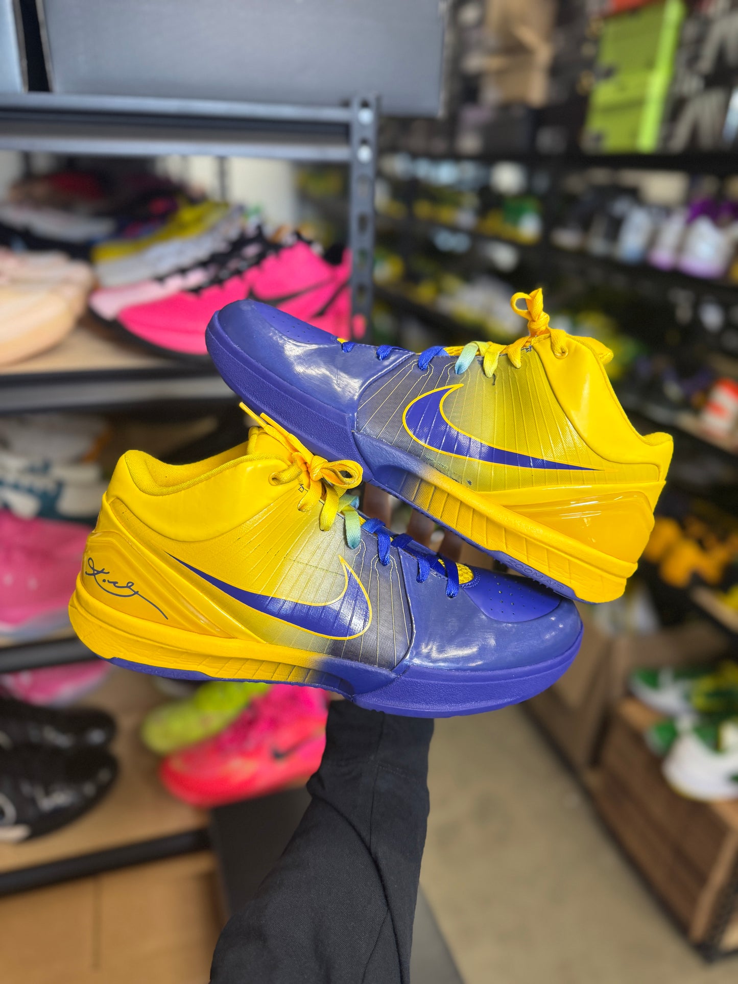 Kobe 4 Four Rings (13)