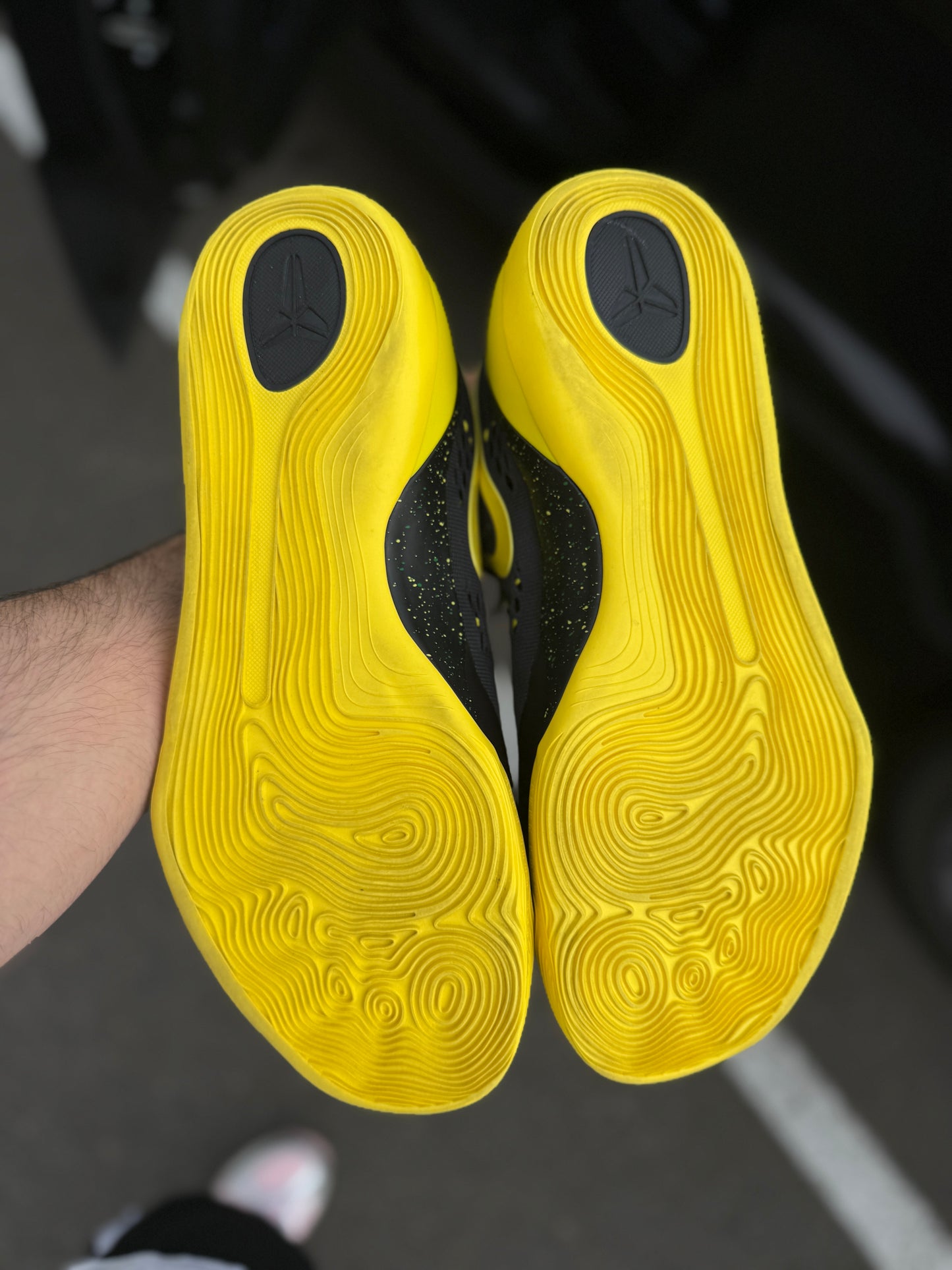 Kobe 9 Oregon PE (size 14)