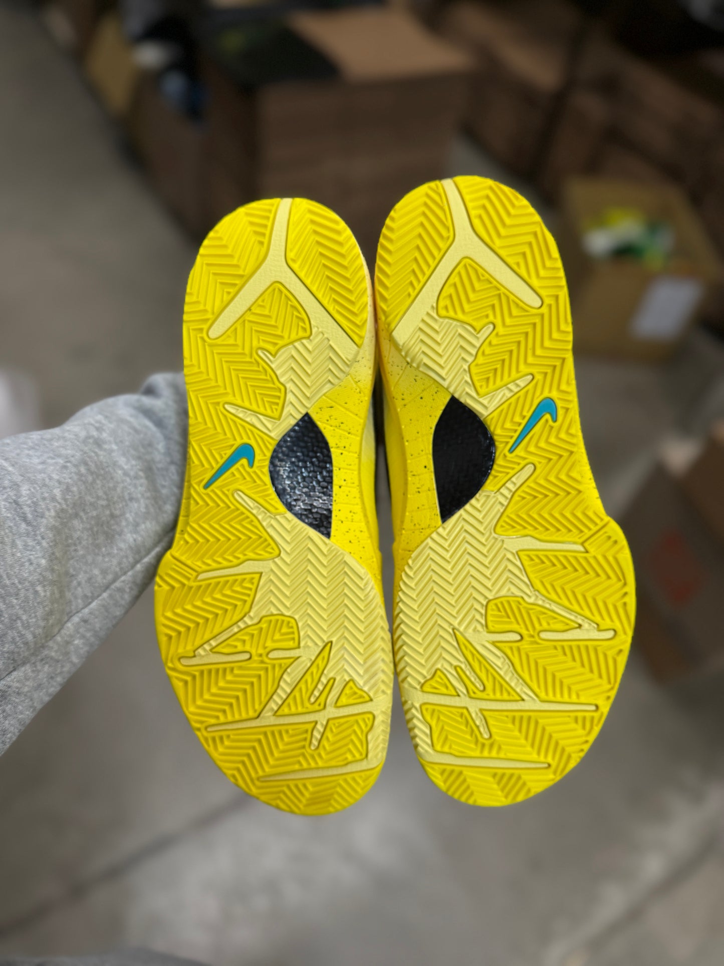 Kobe 4 CHBL (12,14)