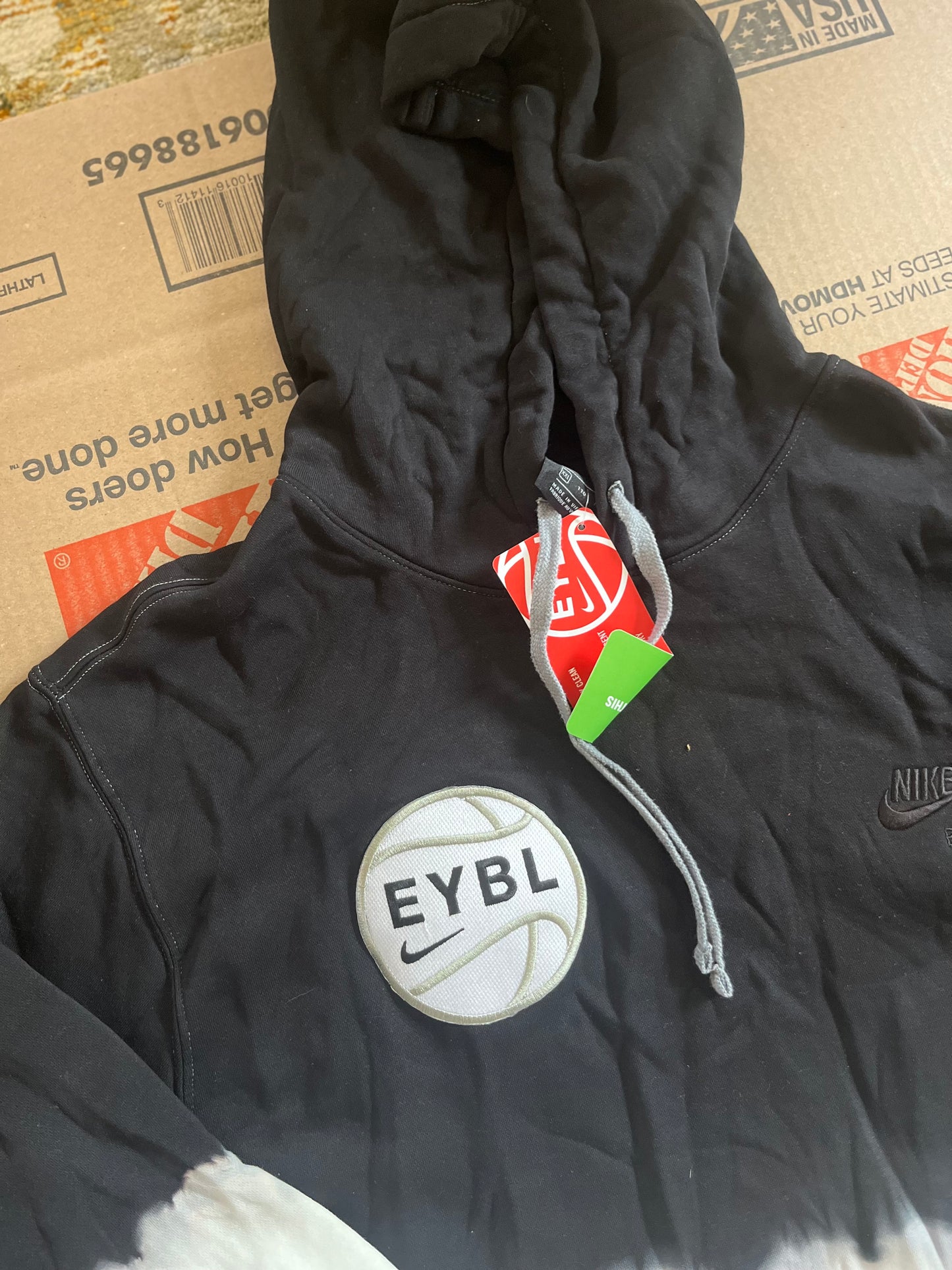 EYBL hoodie (XXL)