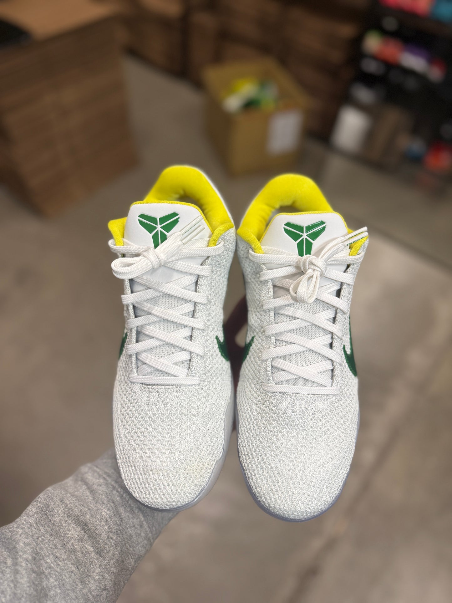 Kobe 11 Oregon PE (9.5)