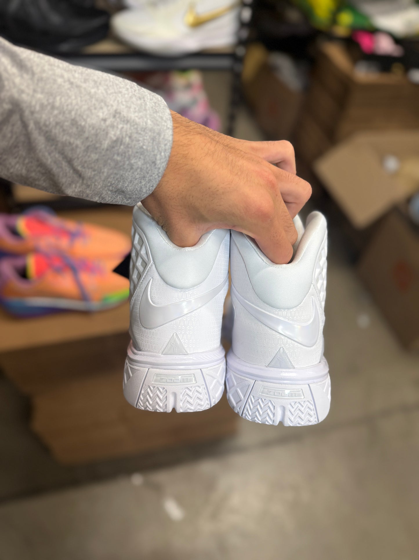 Kobe 3 Halo (13)