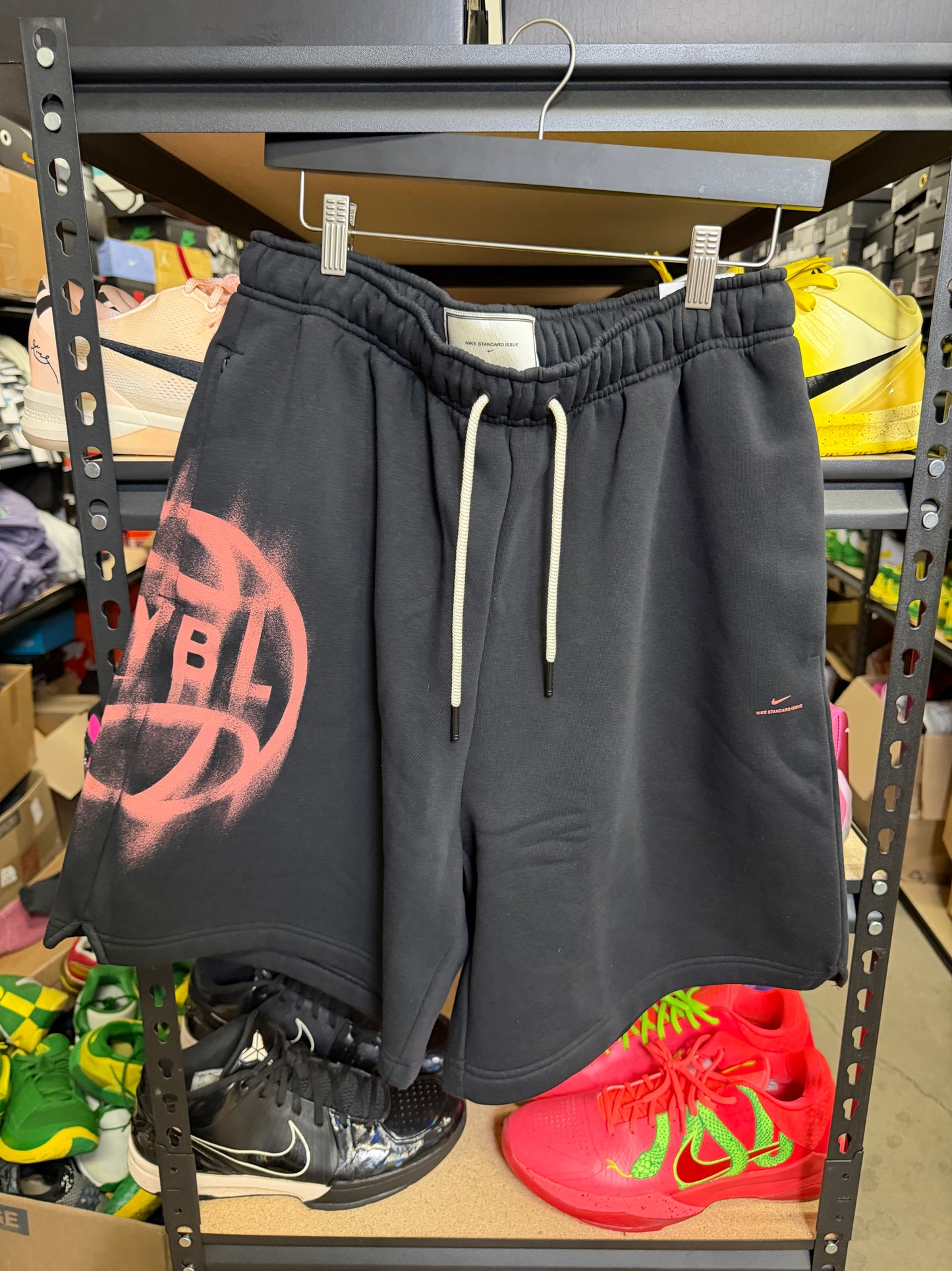 Eybl shorts (M)