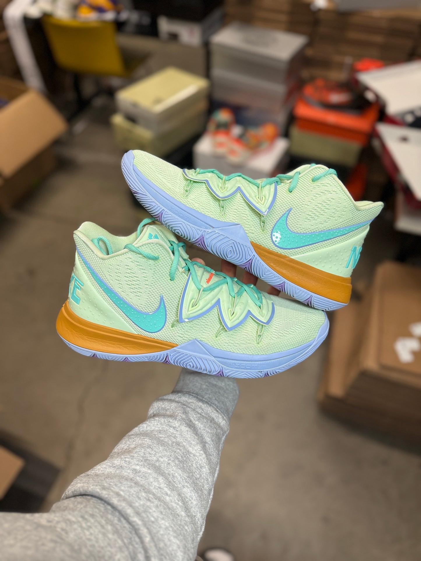 Kyrie Squidword (11)