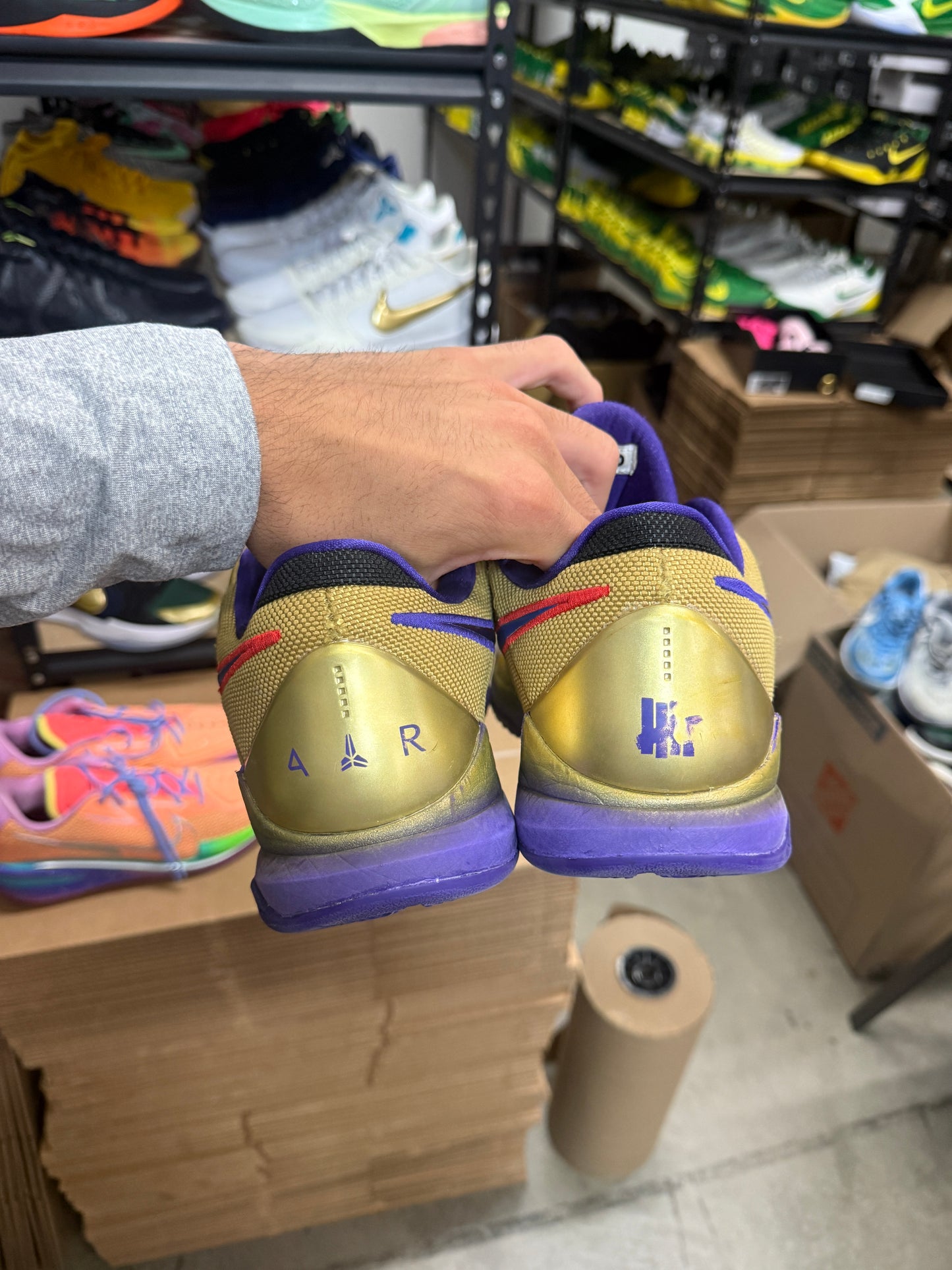 Kobe 5 Undefeated (13)