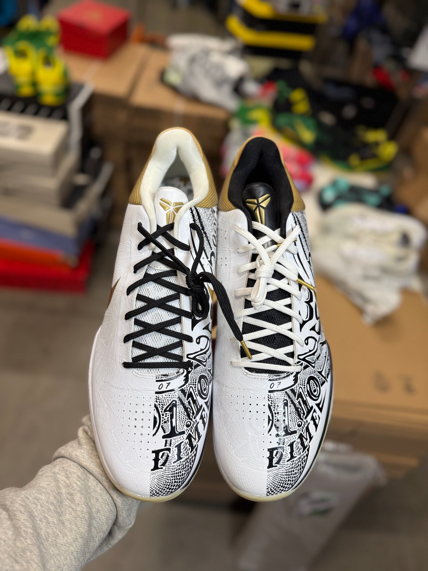 Kobe 5 Big Stage (18)