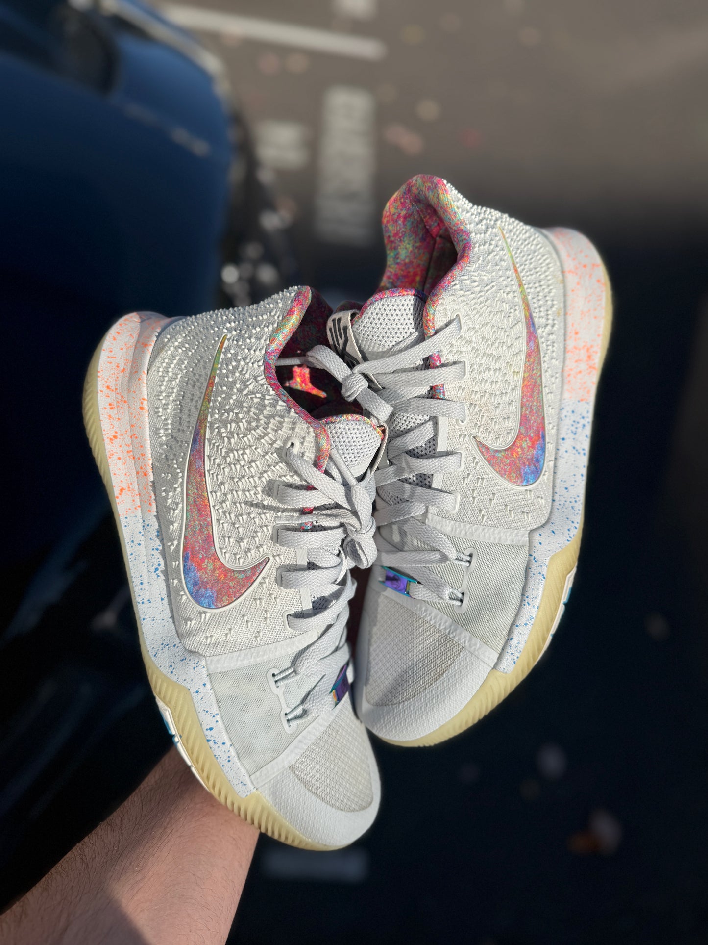 Kyrie Eybl (size 12)