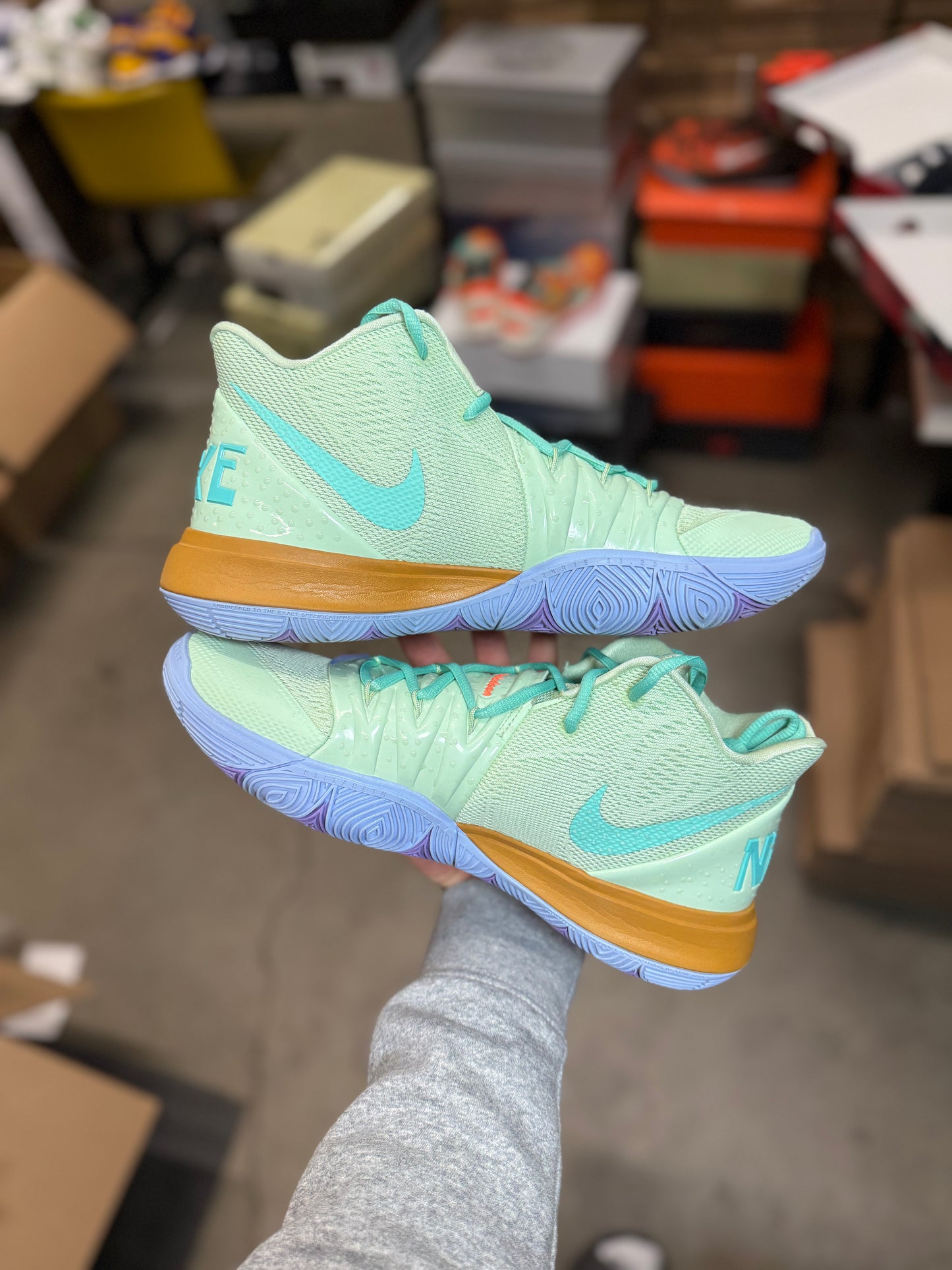 Kyrie Squidword (11)