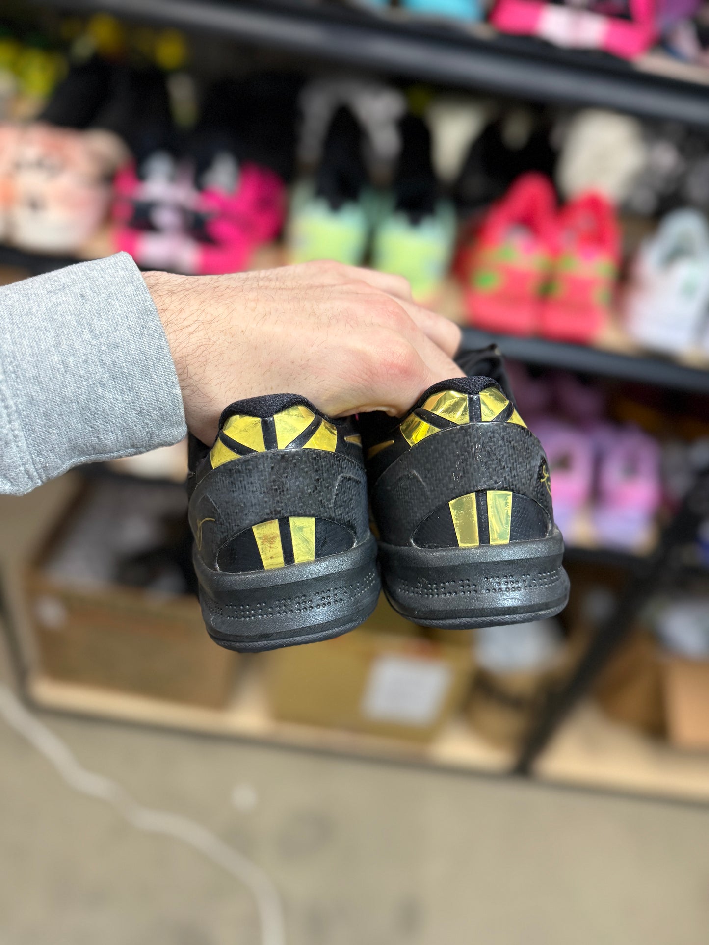 Kobe 8 Black Gold (10)