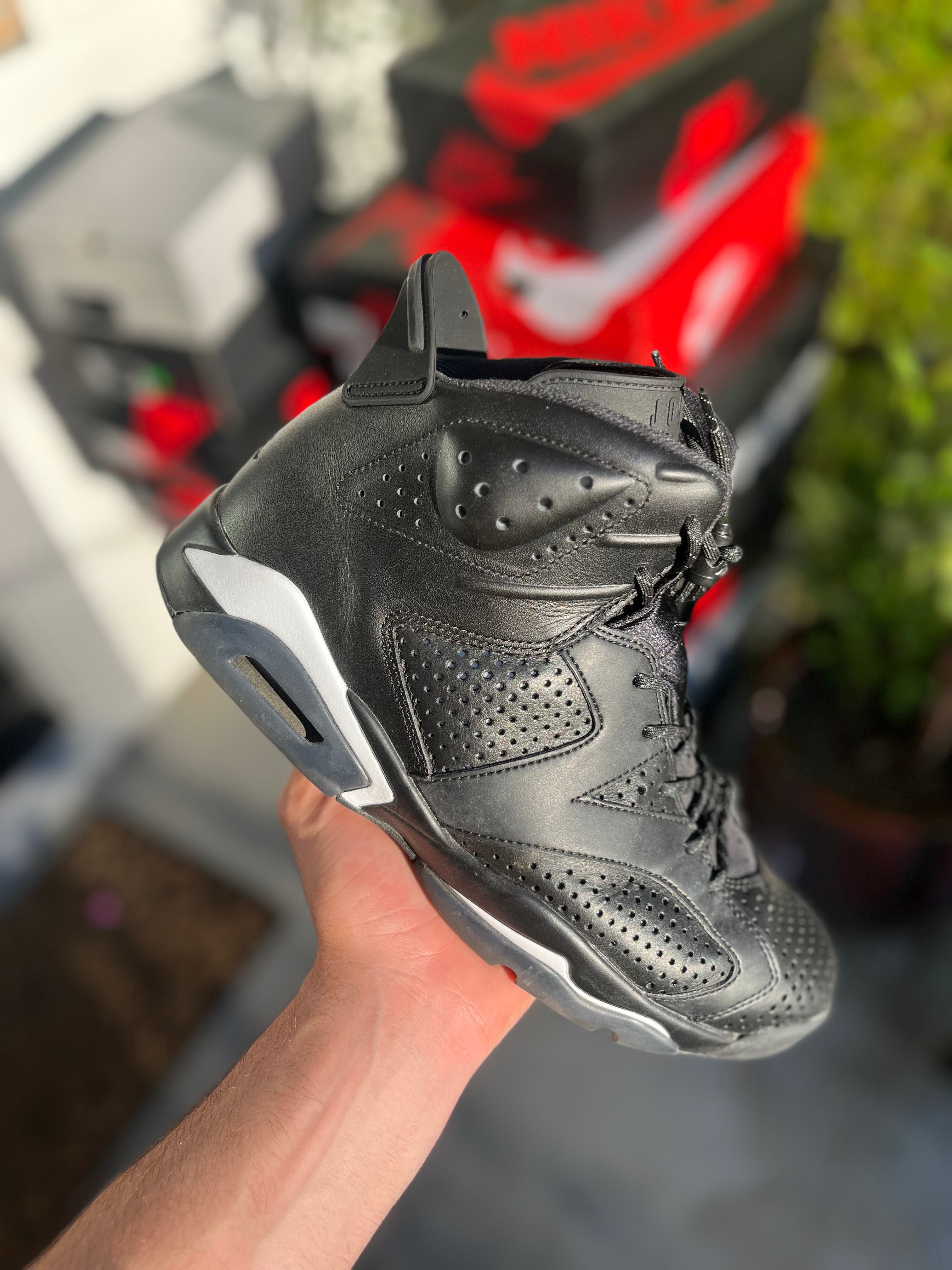 Aj6 black cat hotsell