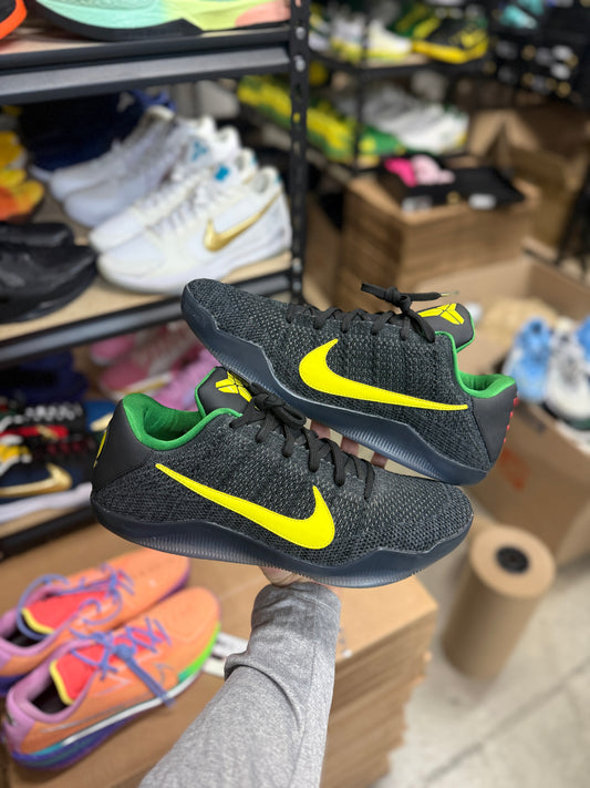 Kobe 11 Oregon PE (13.5)