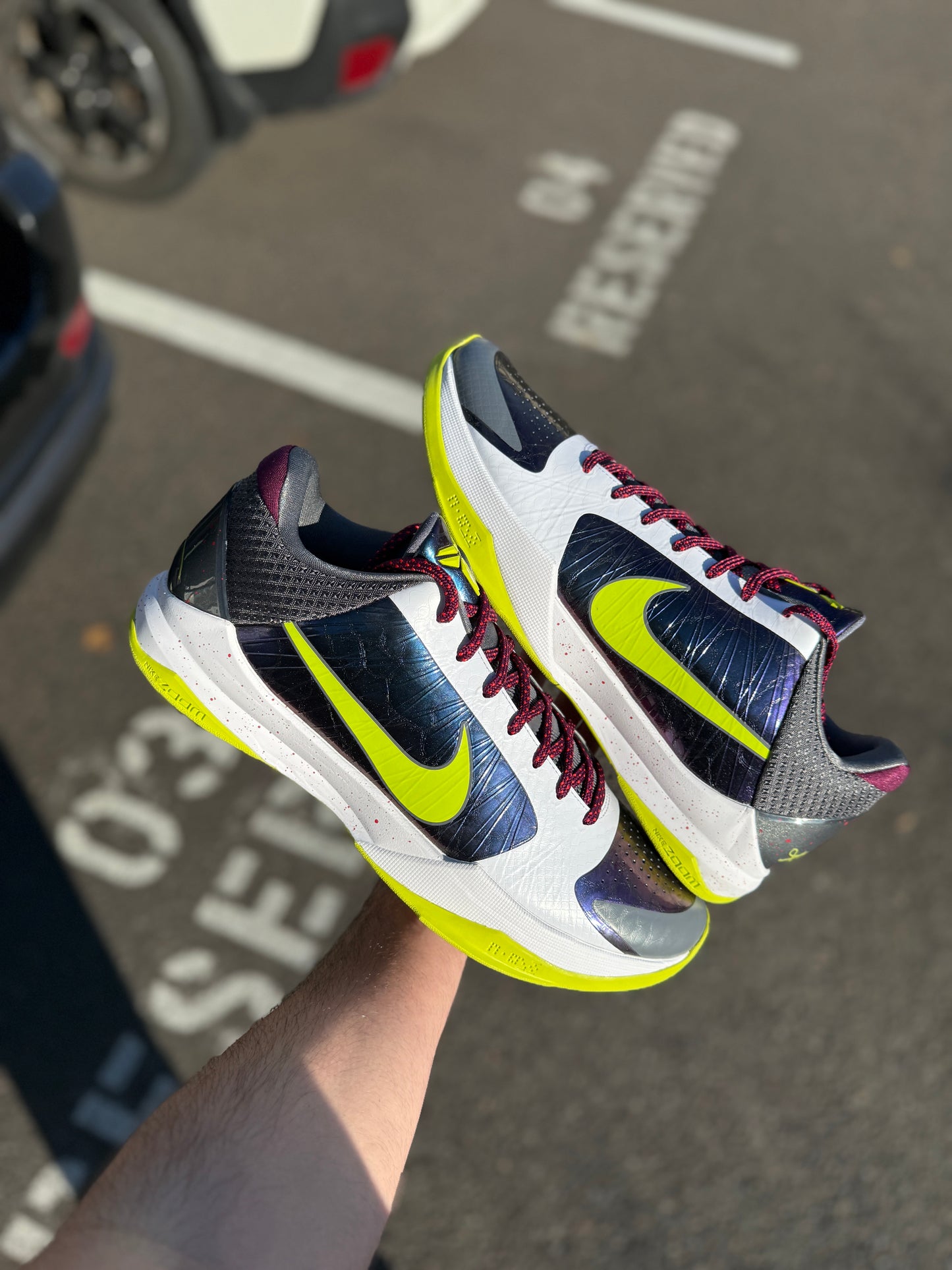 Kobe 5 Chaos (size 15)