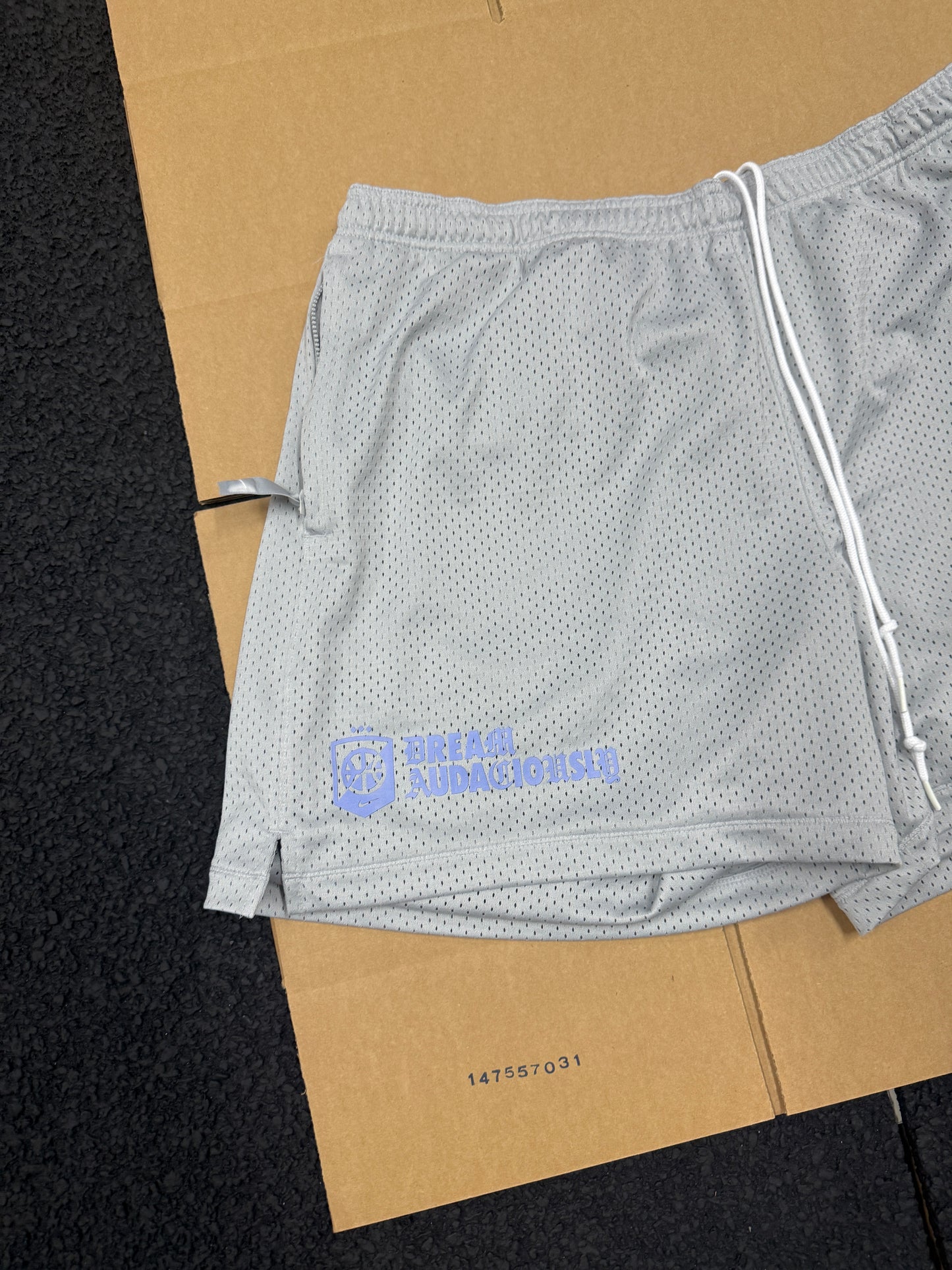 Academy shorts (XL)