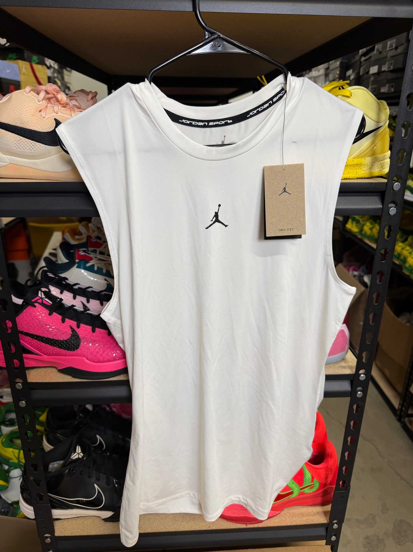 Eybl Tank (L)