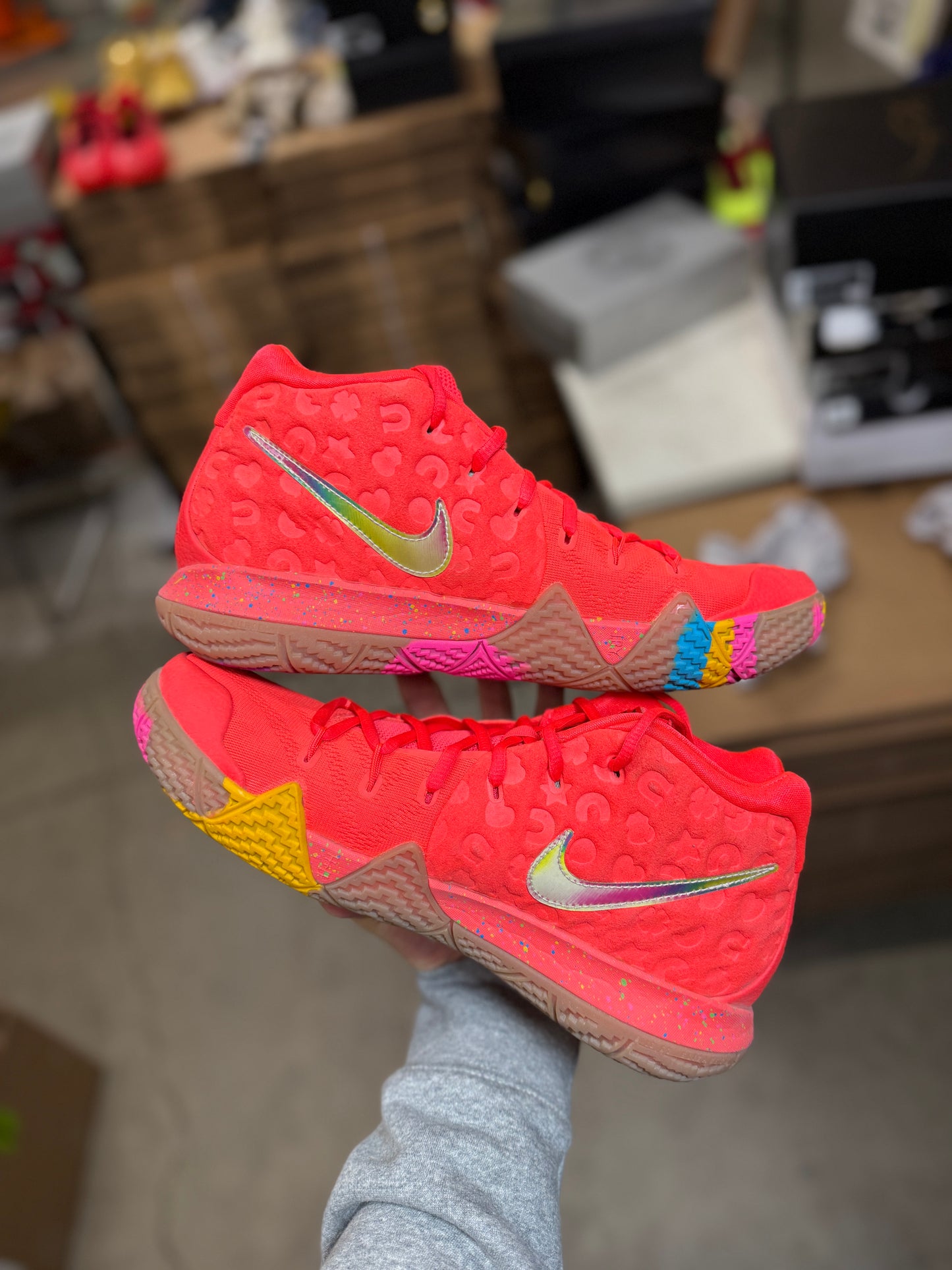 Kyrie Lucky Charms (10)