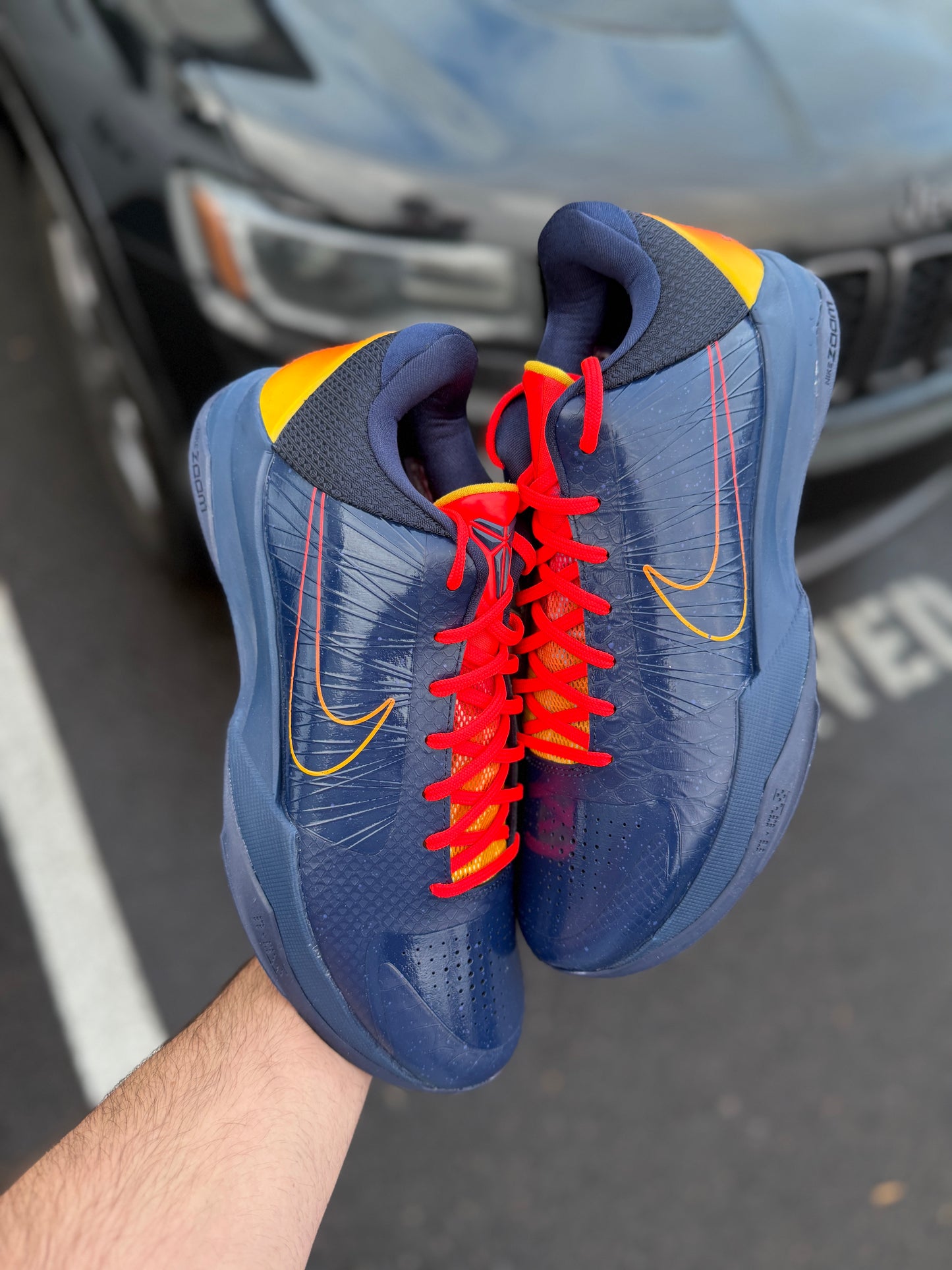 Kobe 5 Caitlin Clark (size 13)