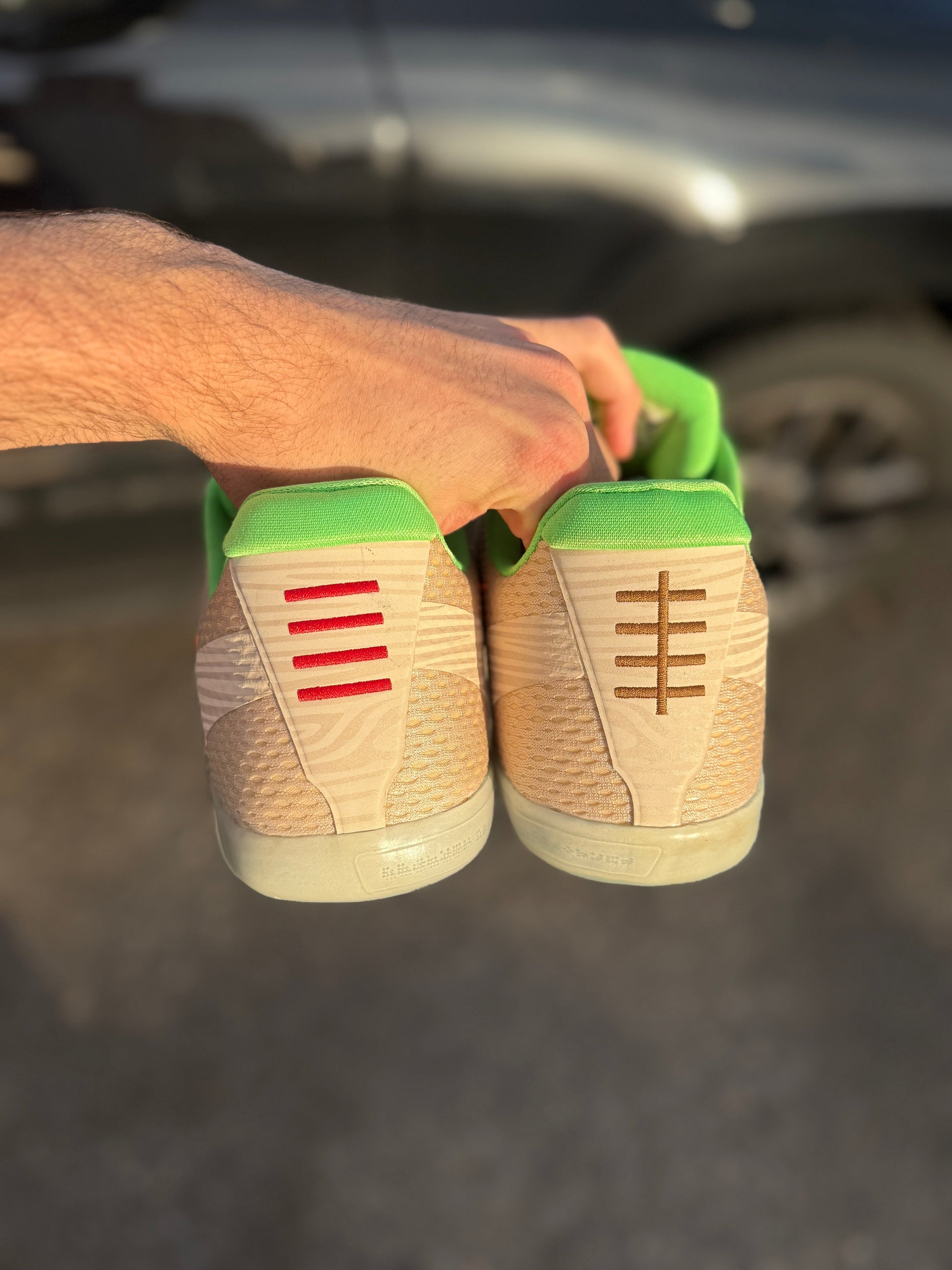 Eybl Peach Jam 11s (size 15)