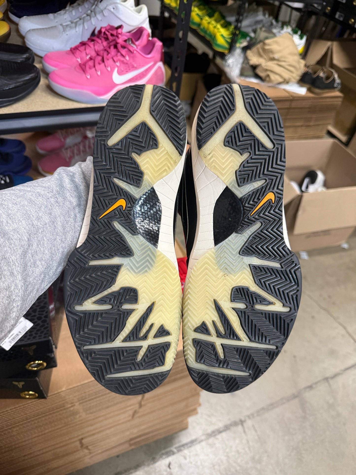 Kobe 4 Undefeated (14)