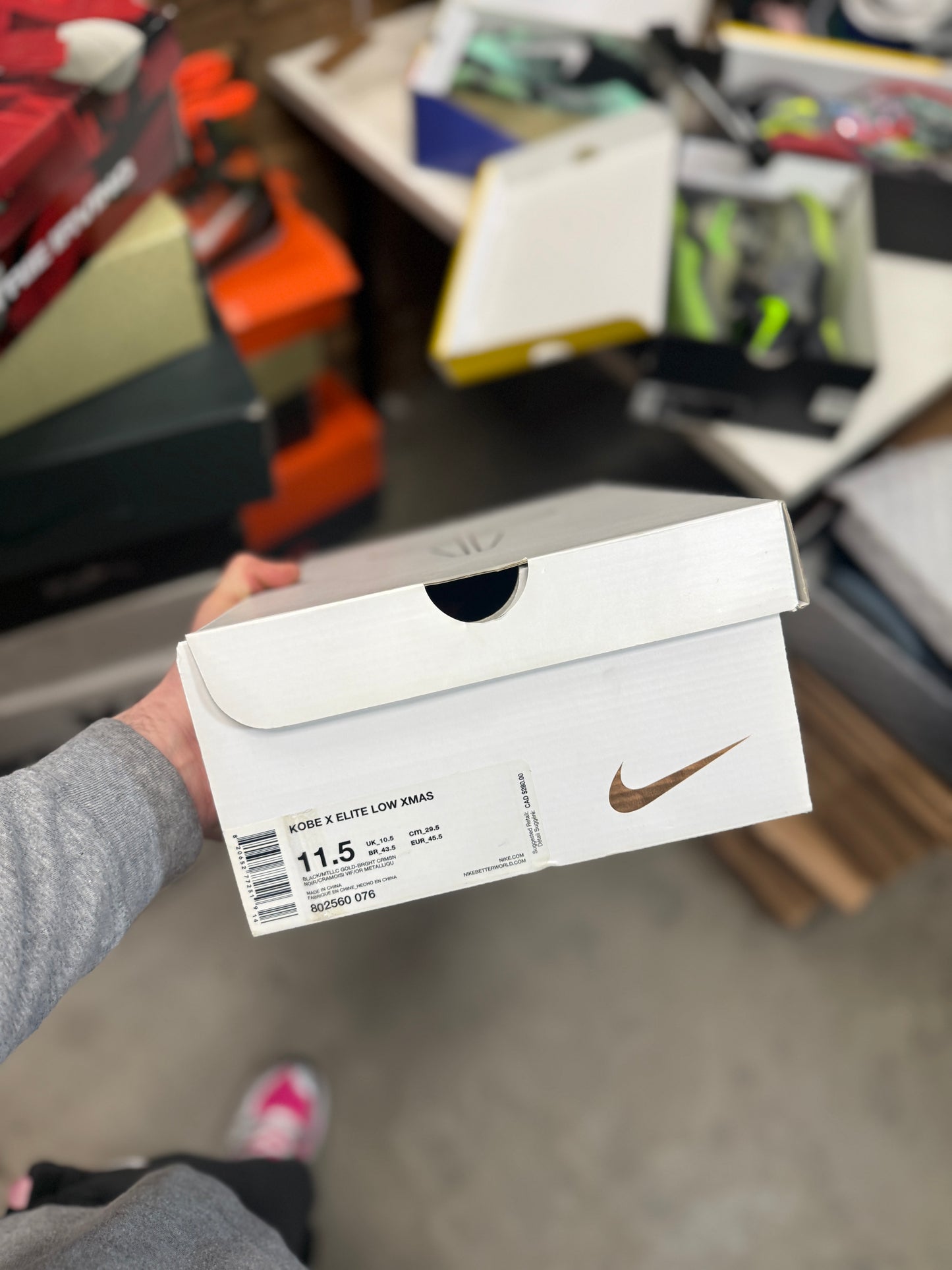 Kobe 10 Christmas (11.5)