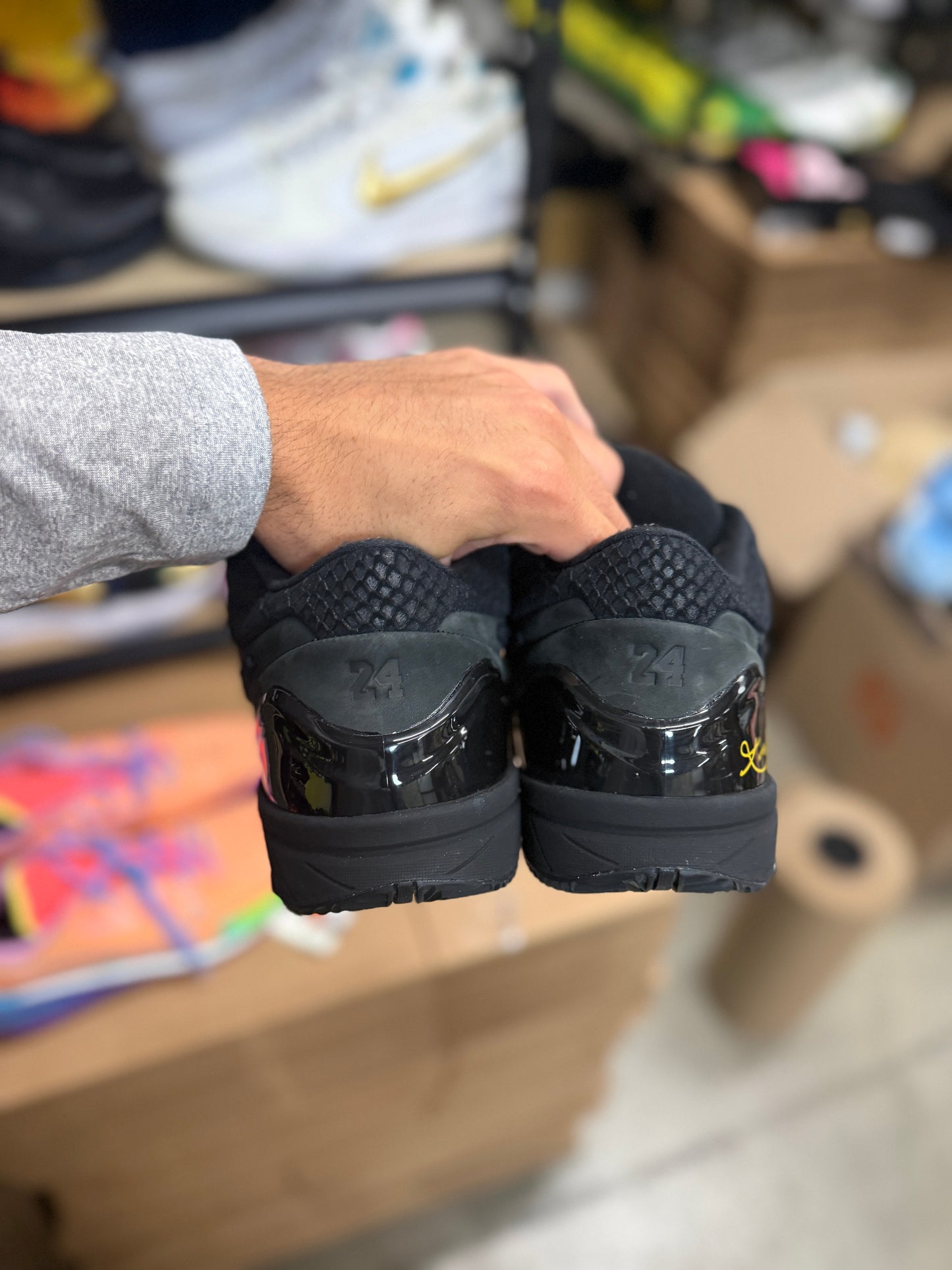 Kobe 4 Gift of Mamba (13)