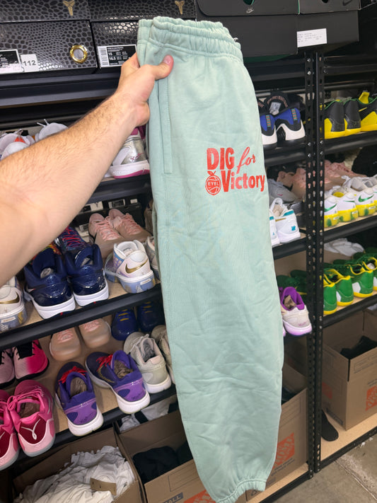 Eybl sweats (L)