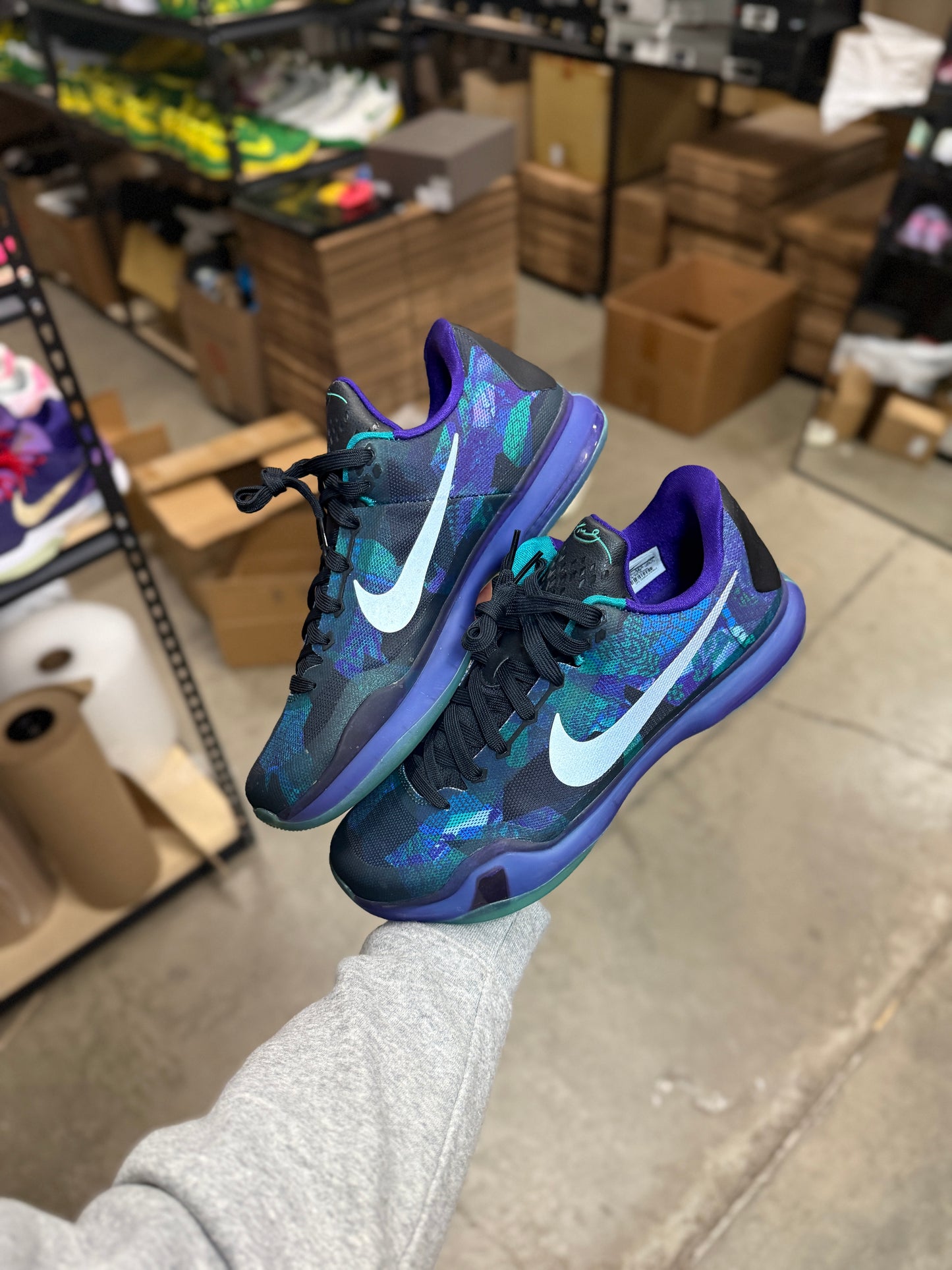 Kobe 10 (10.5)