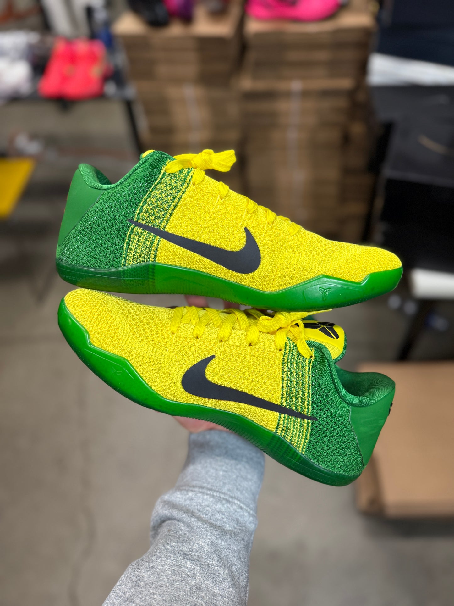 Kobe 11 Oregon PE (10.5)