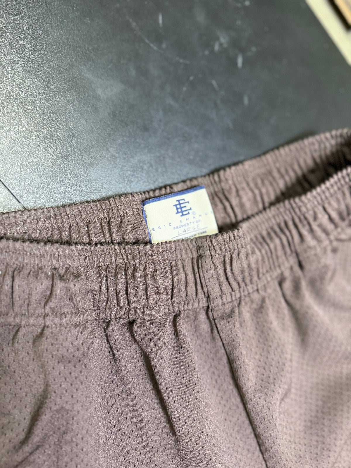 EE shorts (L)