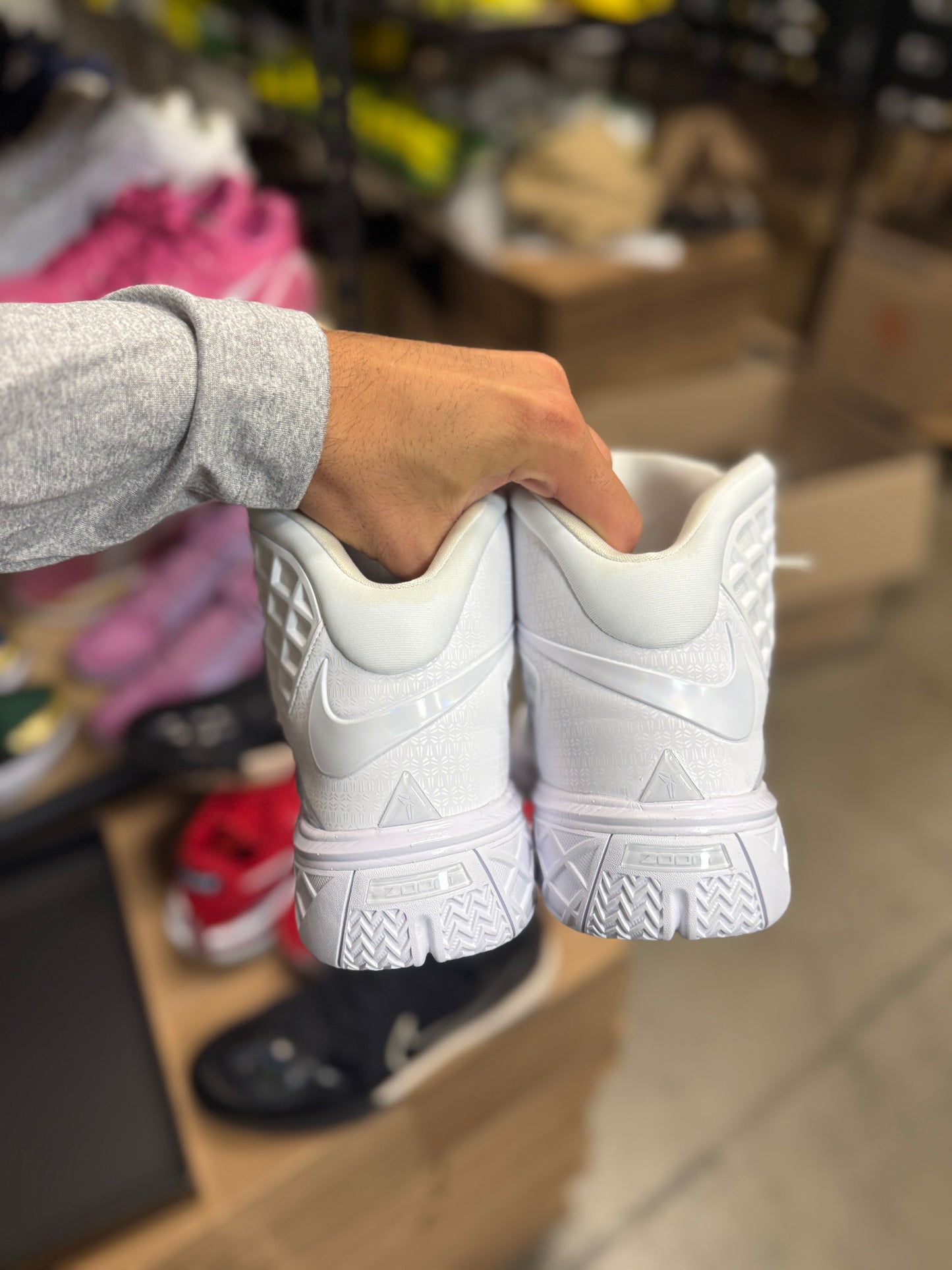 Kobe 3 Halo (12)