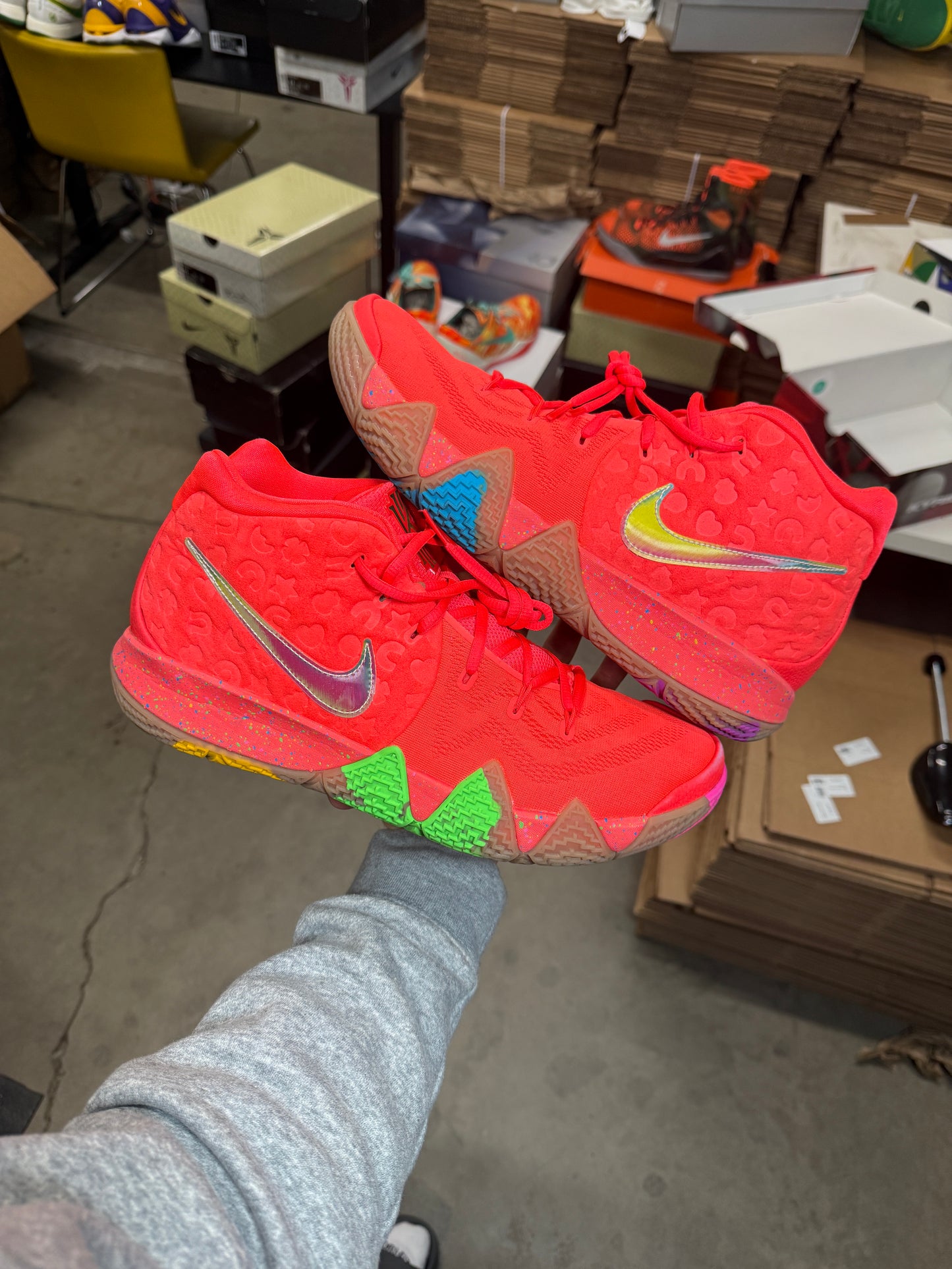 Kyrie 4 Lucky Charms (12)