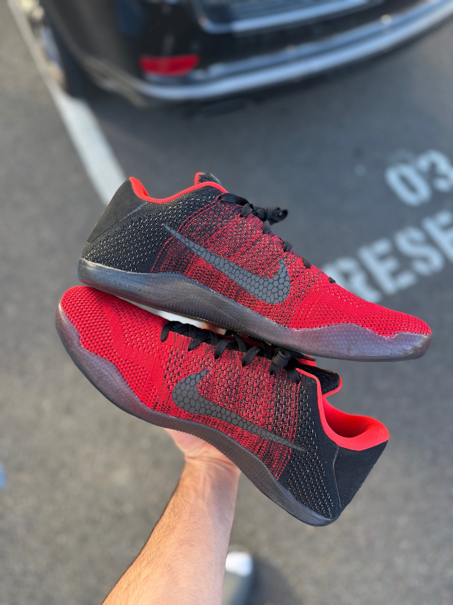 Kobe 11 Achilles Heel (size 14)