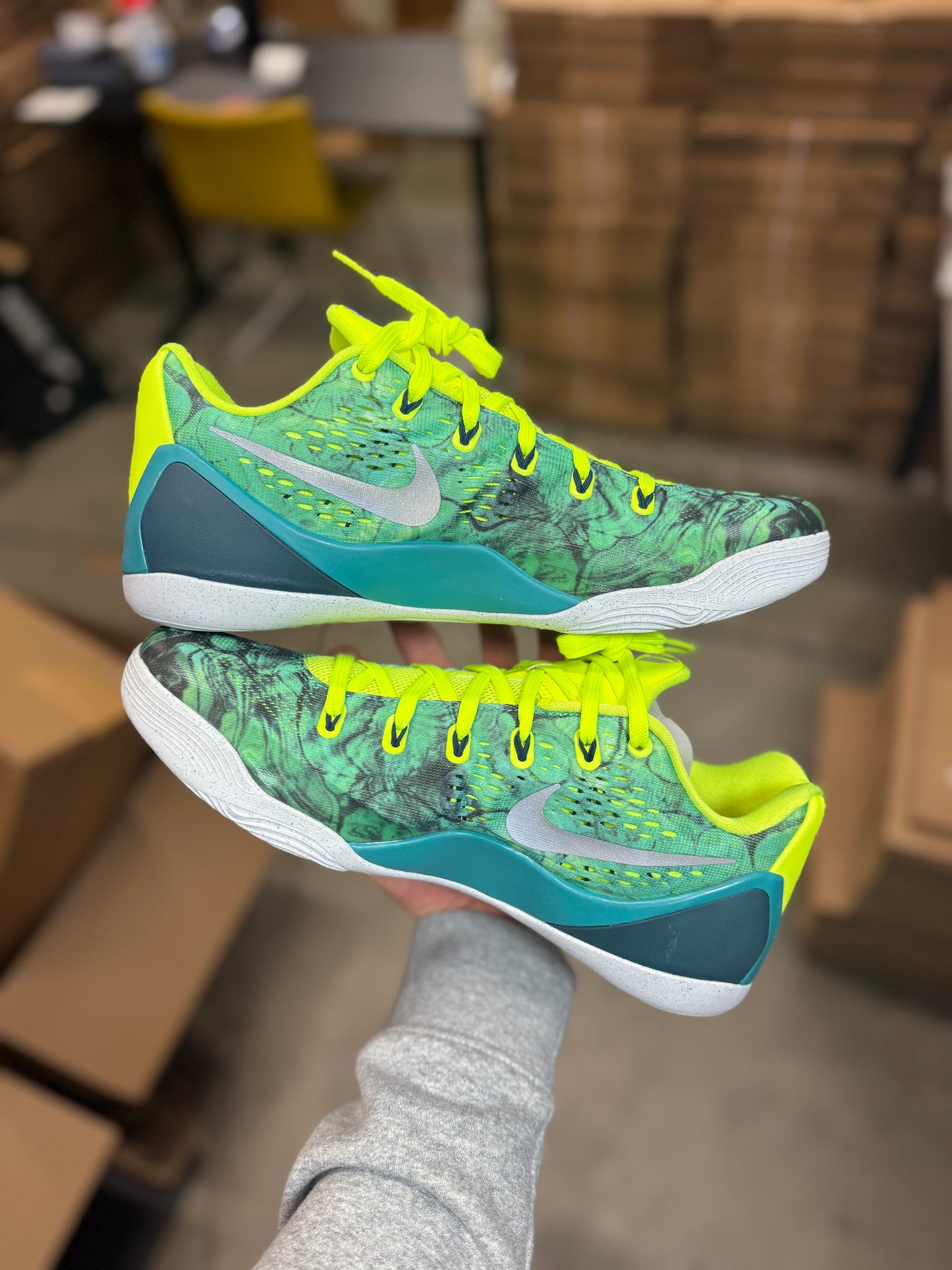 Kobe 9 Easter (10)