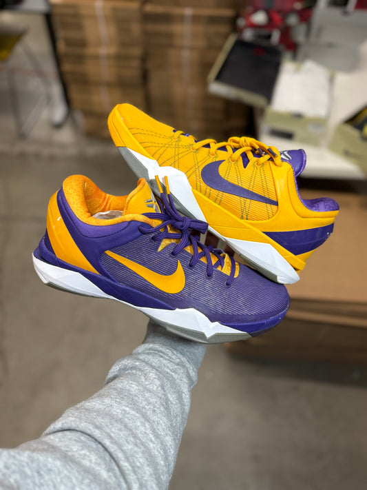 Kobe 7 Yin Yang (12)